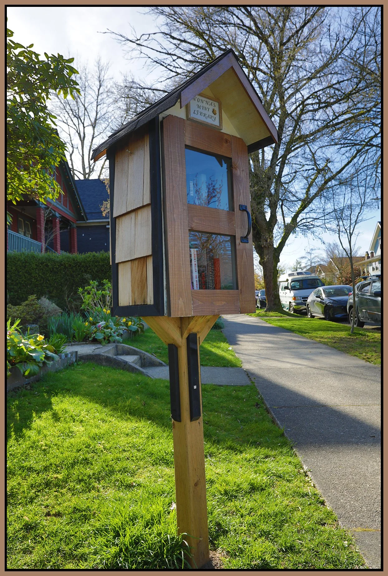 Nona's Mini Library at 988 Templeton_Apr 5_2026_HDR_4L0987_4x6s.jpg