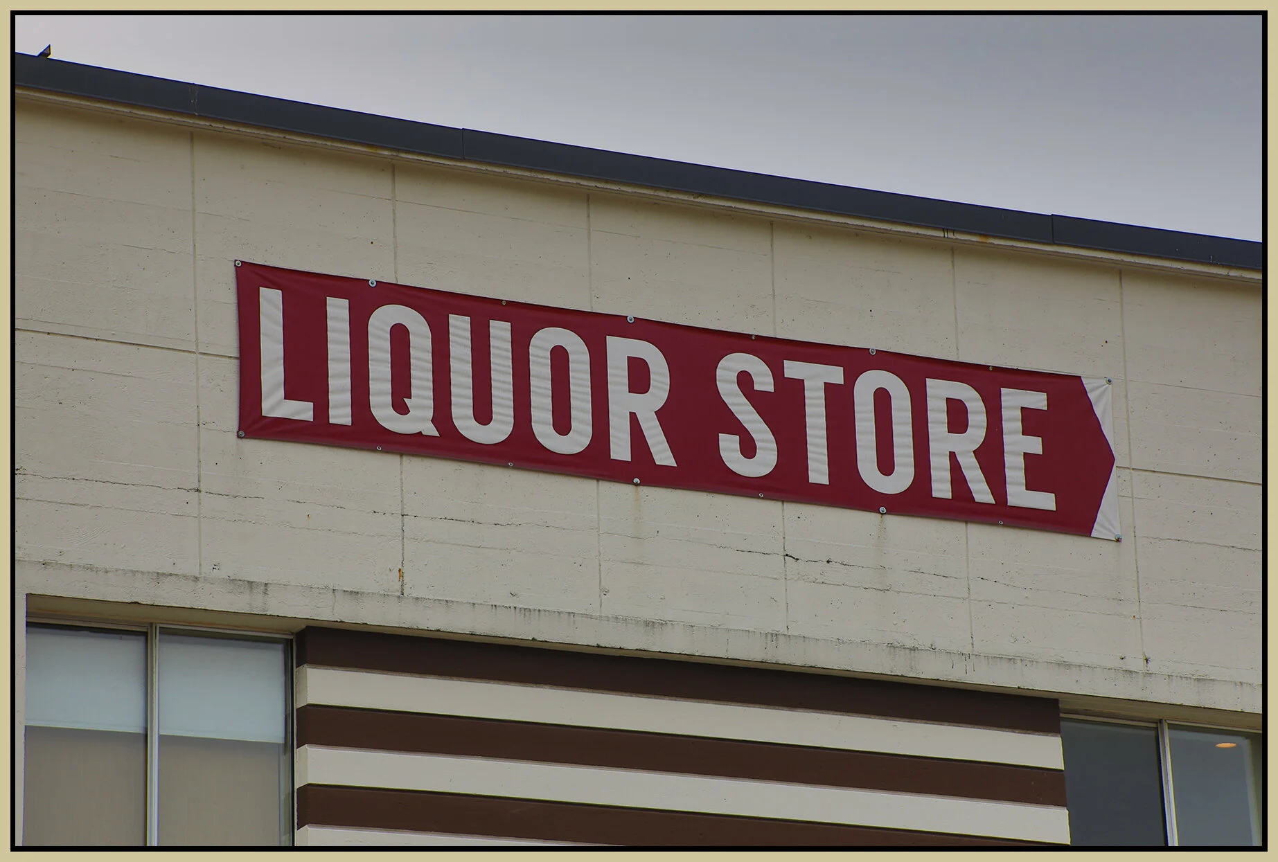 Liquor Store Sign_Aug 1_2021_HDR_4G1605_4x6s.jpg