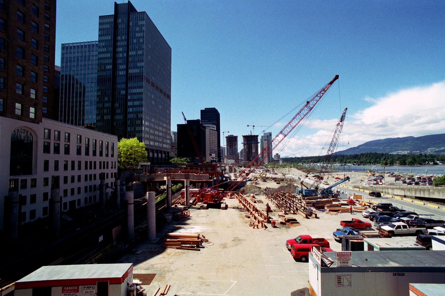 Coal Hbr_6_6_02_25_4x6.jpg