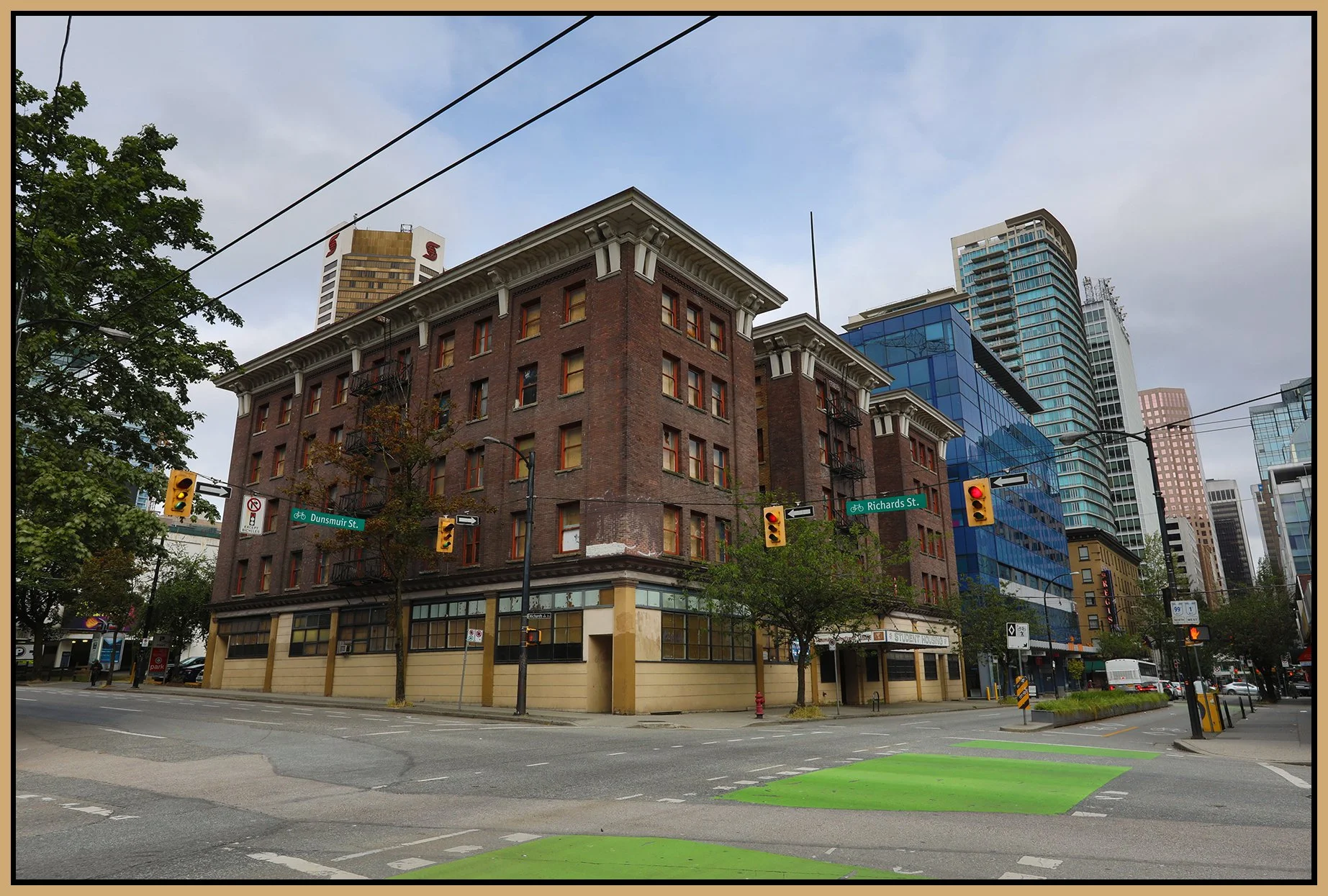 770 Dunsmuir at Richards_Jun 22_2019_HDR_E2972_4x6s.jpg