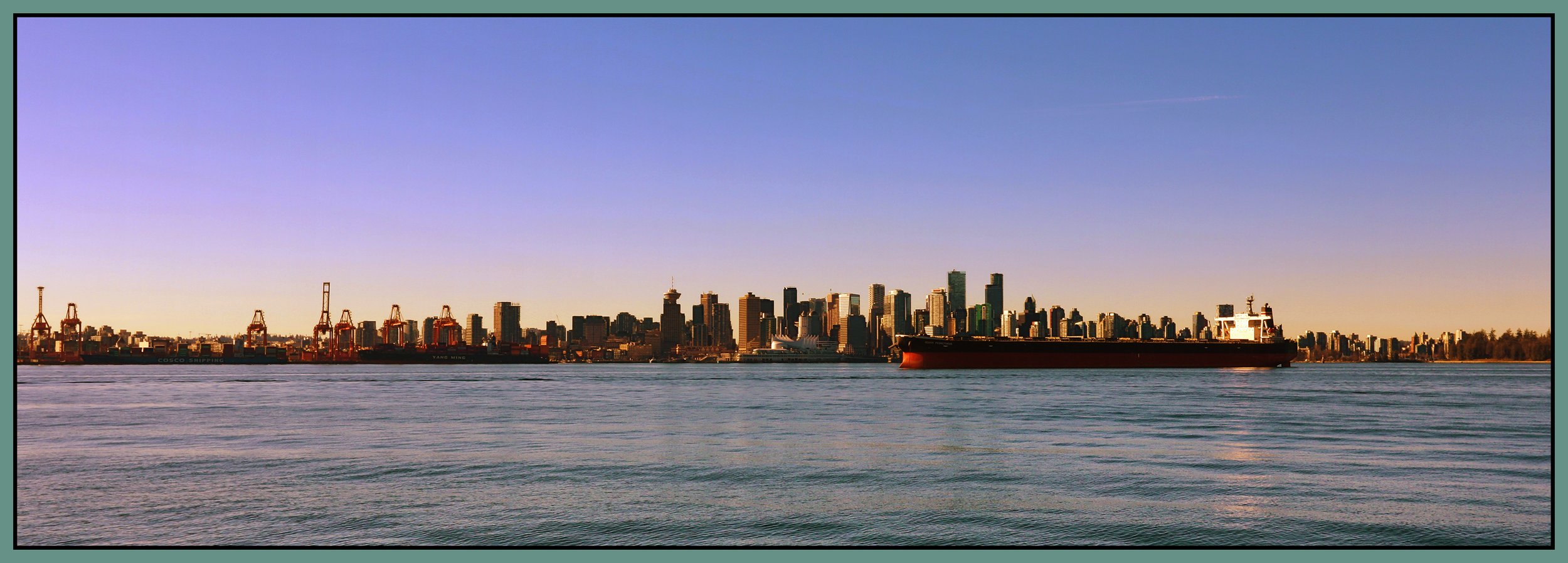 Vancouver from NVn_Jan 26_2025_HDR_5E8396_1Pan_4x12s.jpg