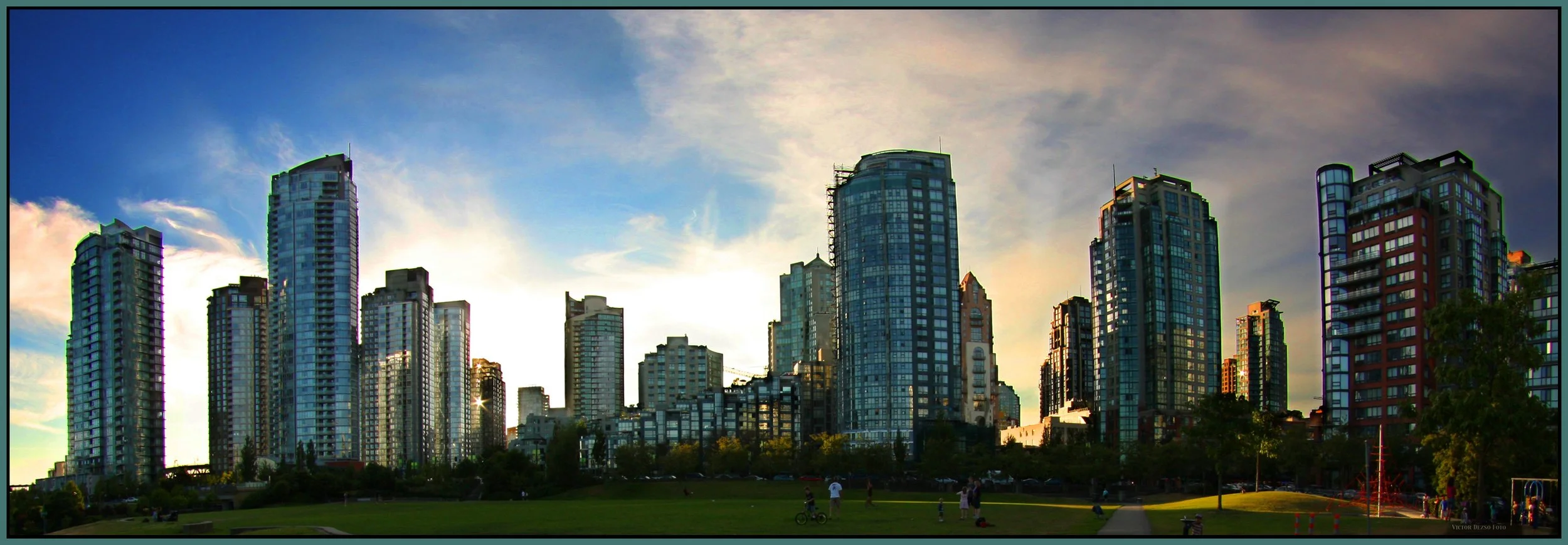 Pacific Blvd_July 16_2008_Pan_3700_2u_4x12s.jpg