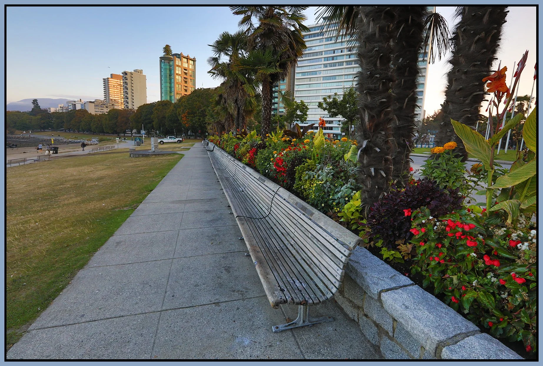 English Bay Benches_Oct 5_2022_HDR_5C0558_4x6s.jpg