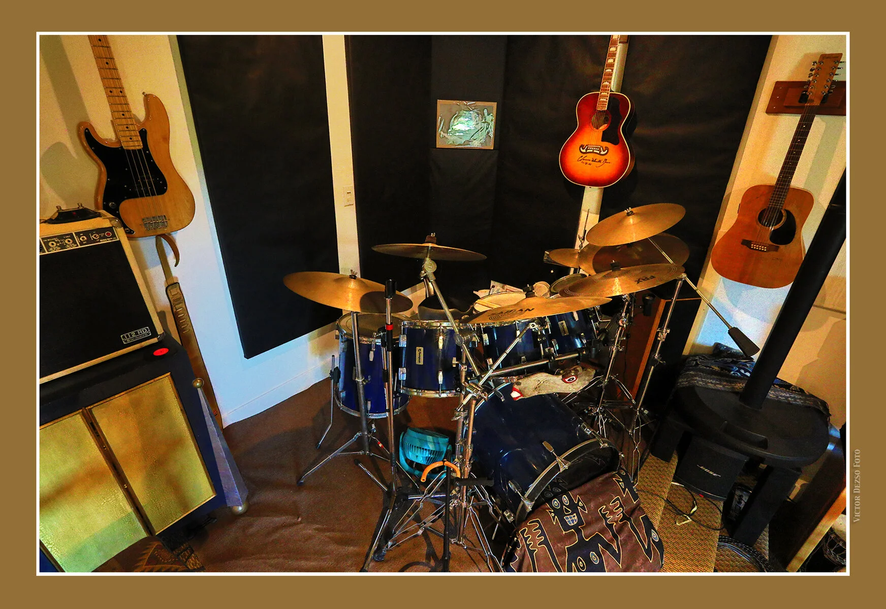 Robin's Music Room_May 20_2021_HDR_5A4647_4x6ss.jpg