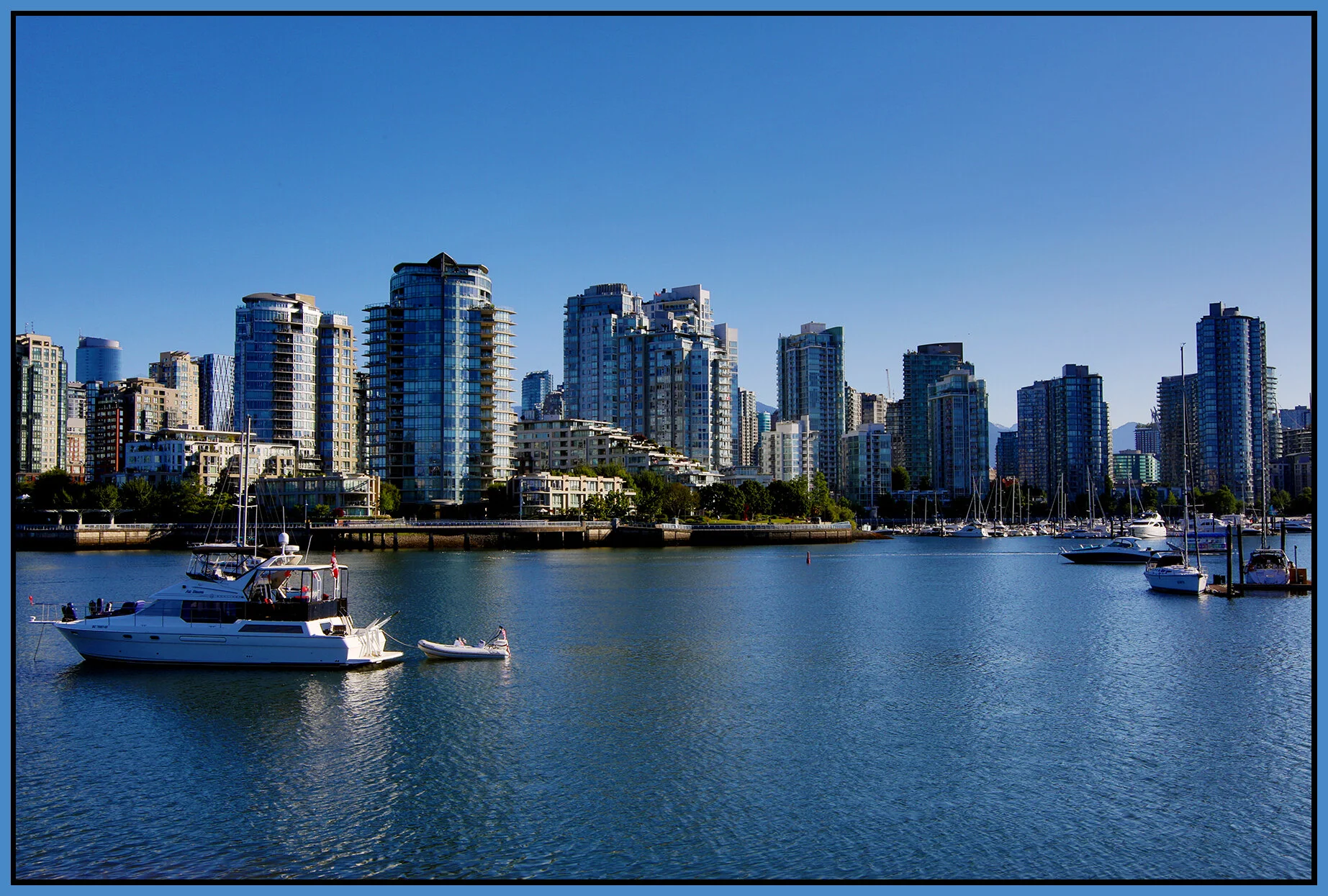 1.8 View Vancouver_Jul 4_2021_HDR_4G0248_4x6s.jpg