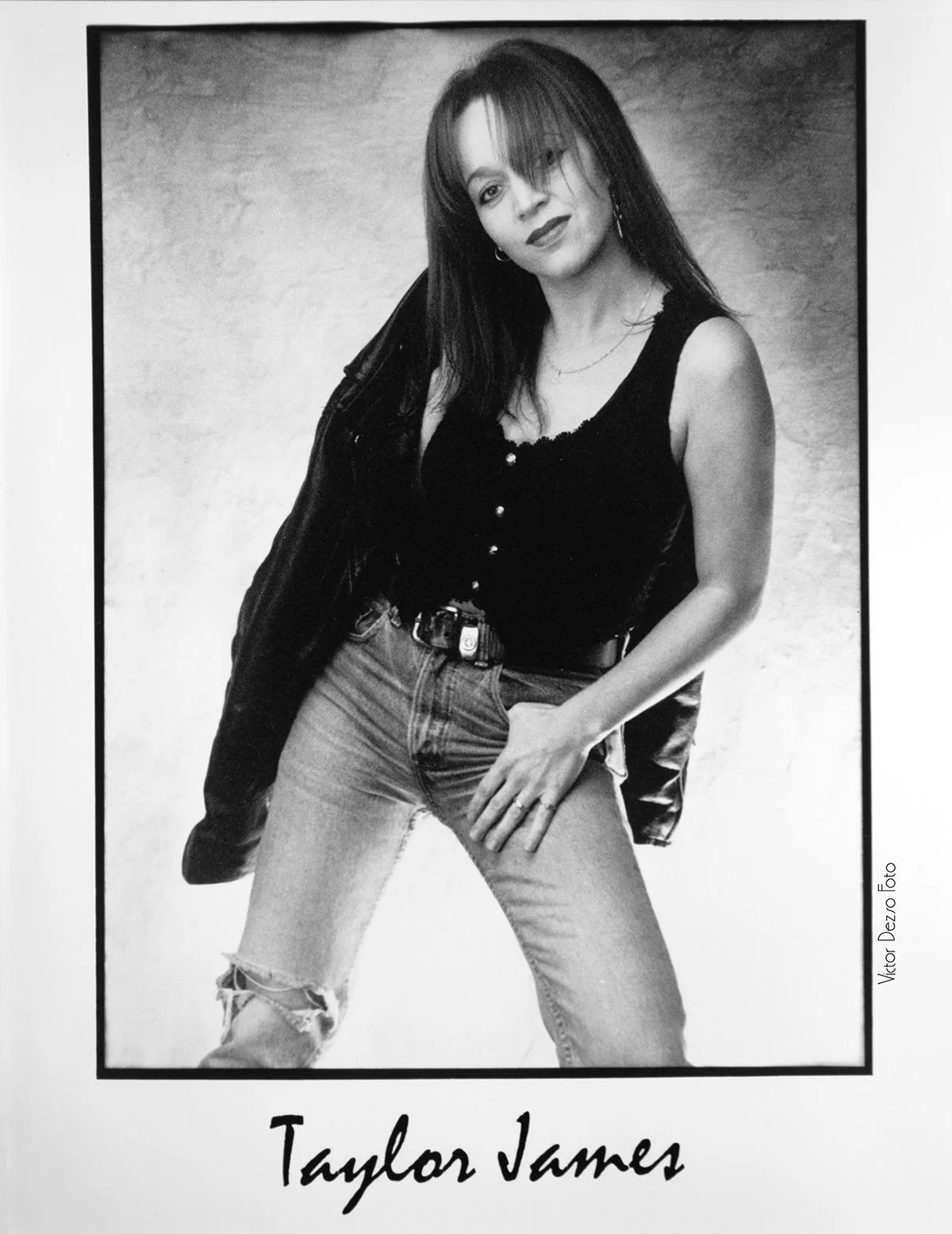 Taylor James_2982_4x5.jpg