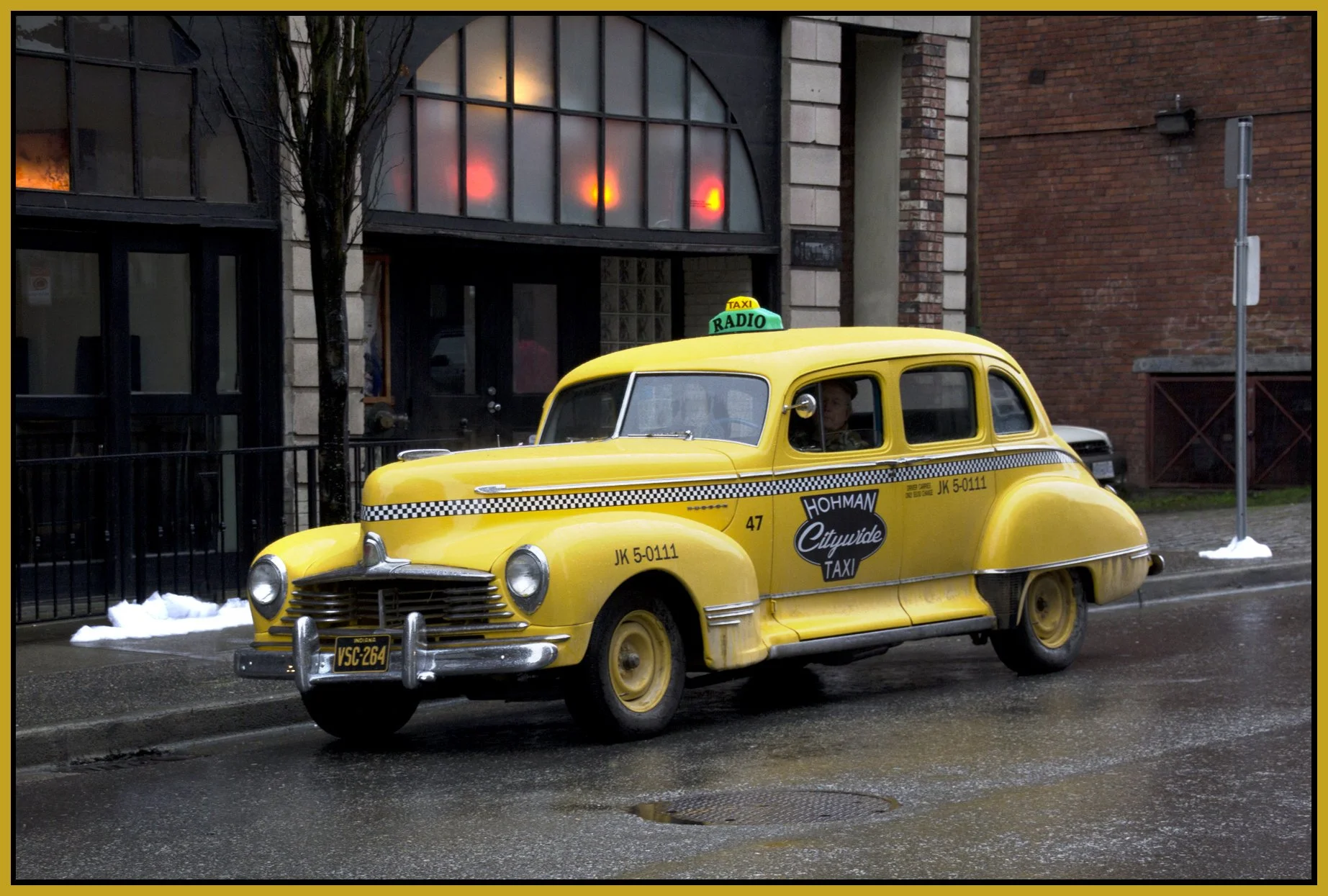 Gastown Cars_Mar 9_2012_1171_4x6s.jpg