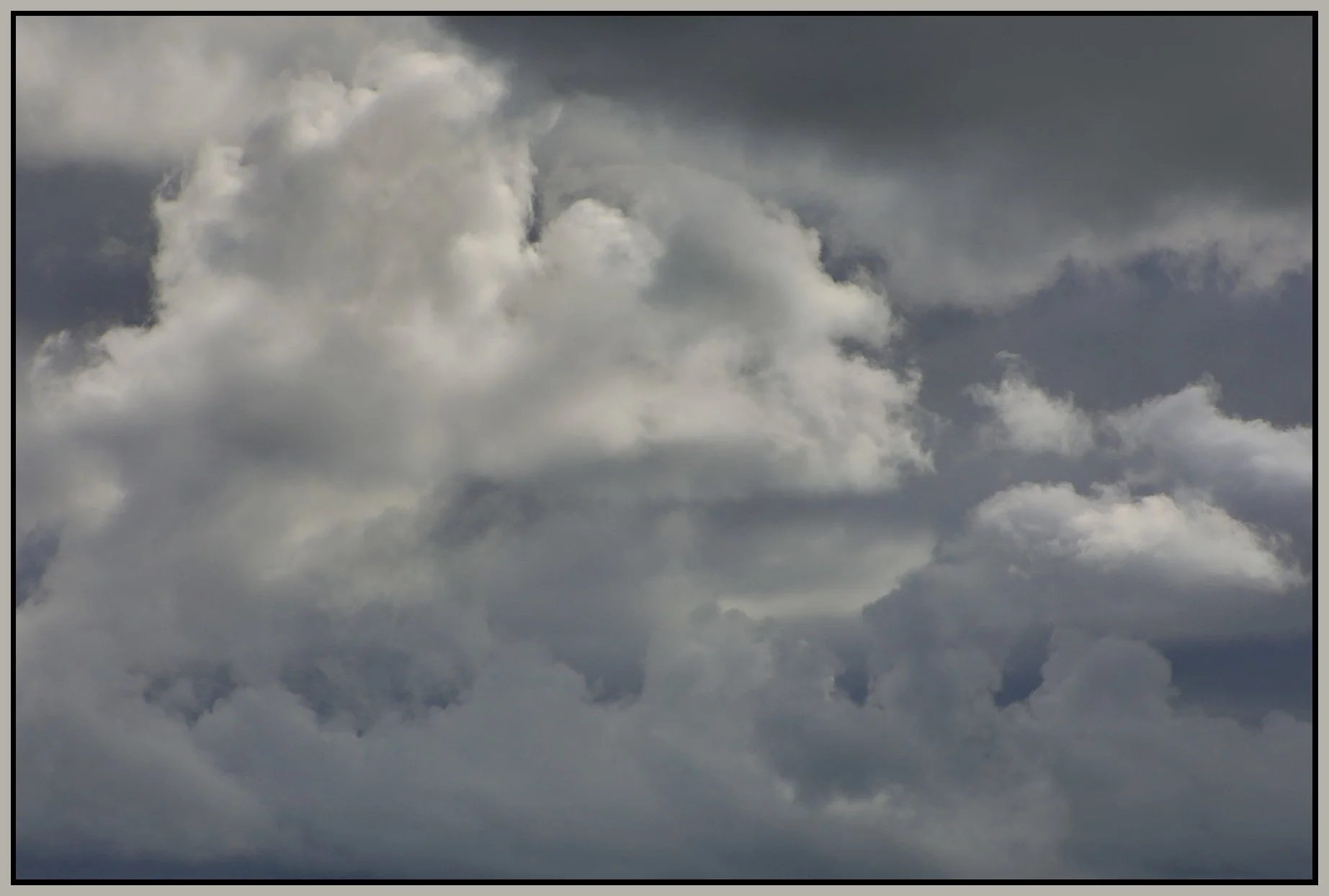 Clouds_Jun 7_2021_HDR_5A7705_4x6s.jpg