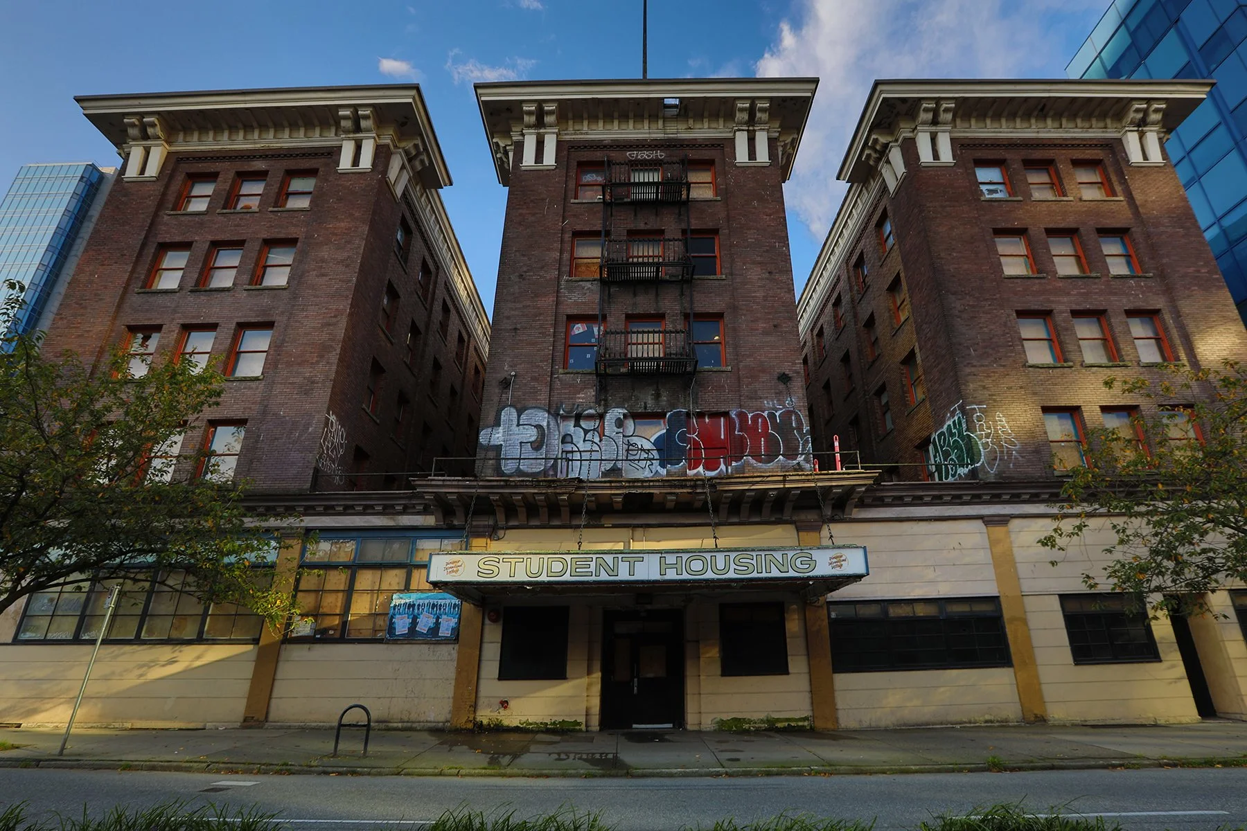 Student Housing on Dunsmuir_Sep 28_2019_HDR_F5338_4x6.jpg