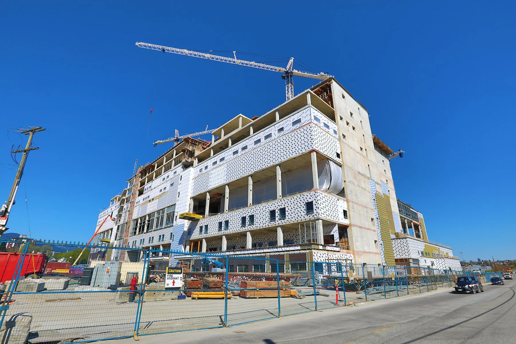 New St.Paul's Hospital Const_Apr 19_2024_HDR_4H7050_4x6.jpg