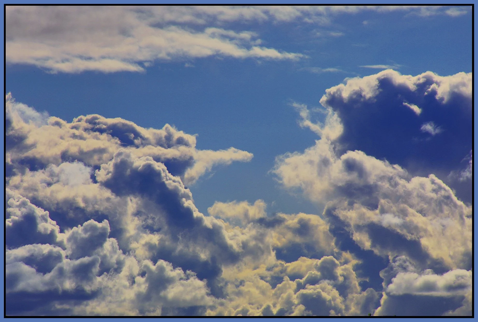 Clouds_Apr 9_2022_HDR_5B1884_4x6s.jpg