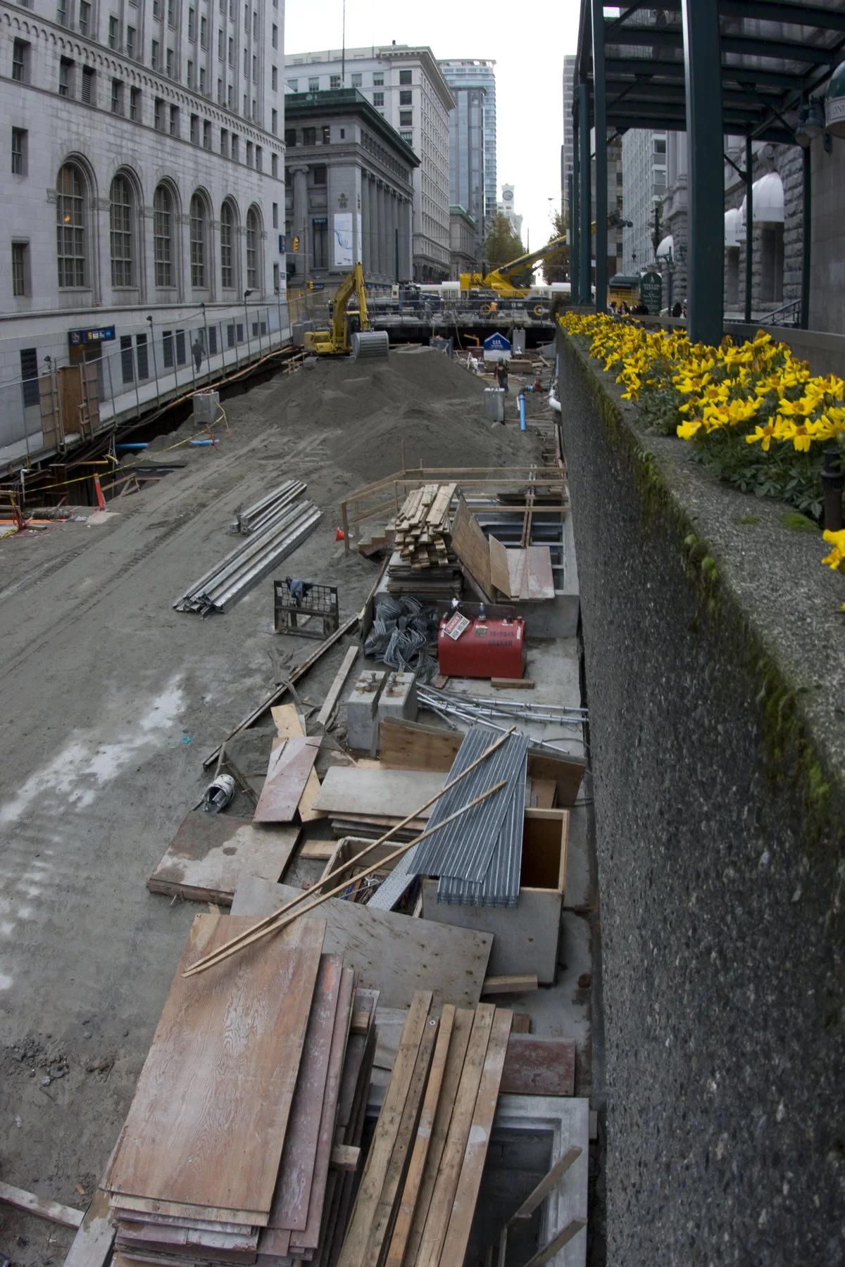 Granville Dig_Oct 23 08_6613_4x6.jpg