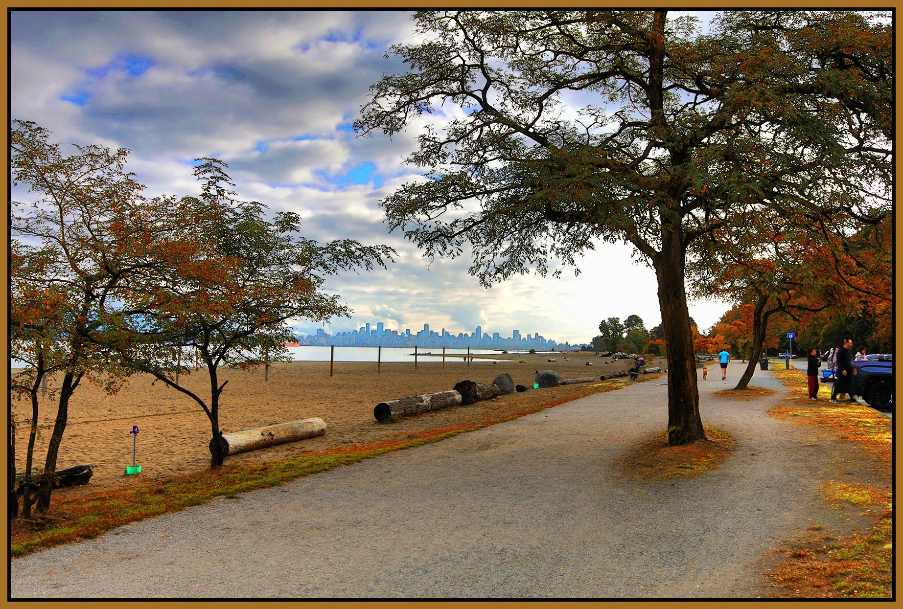 Vancouver from Spanish Banks_Sep 30_2026_HDR_4L3896_peFall Days_VibrntClrs_4x6s.jpg