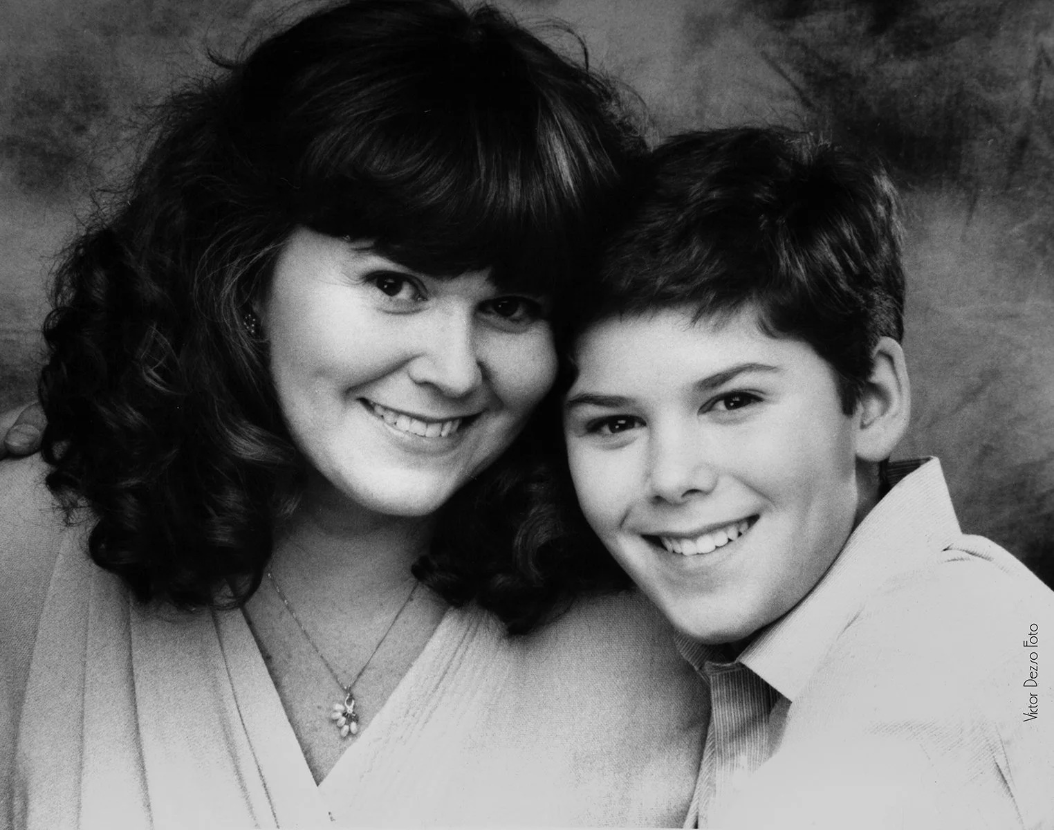 Cathy & Joey Cramer_8626_4x5.jpg