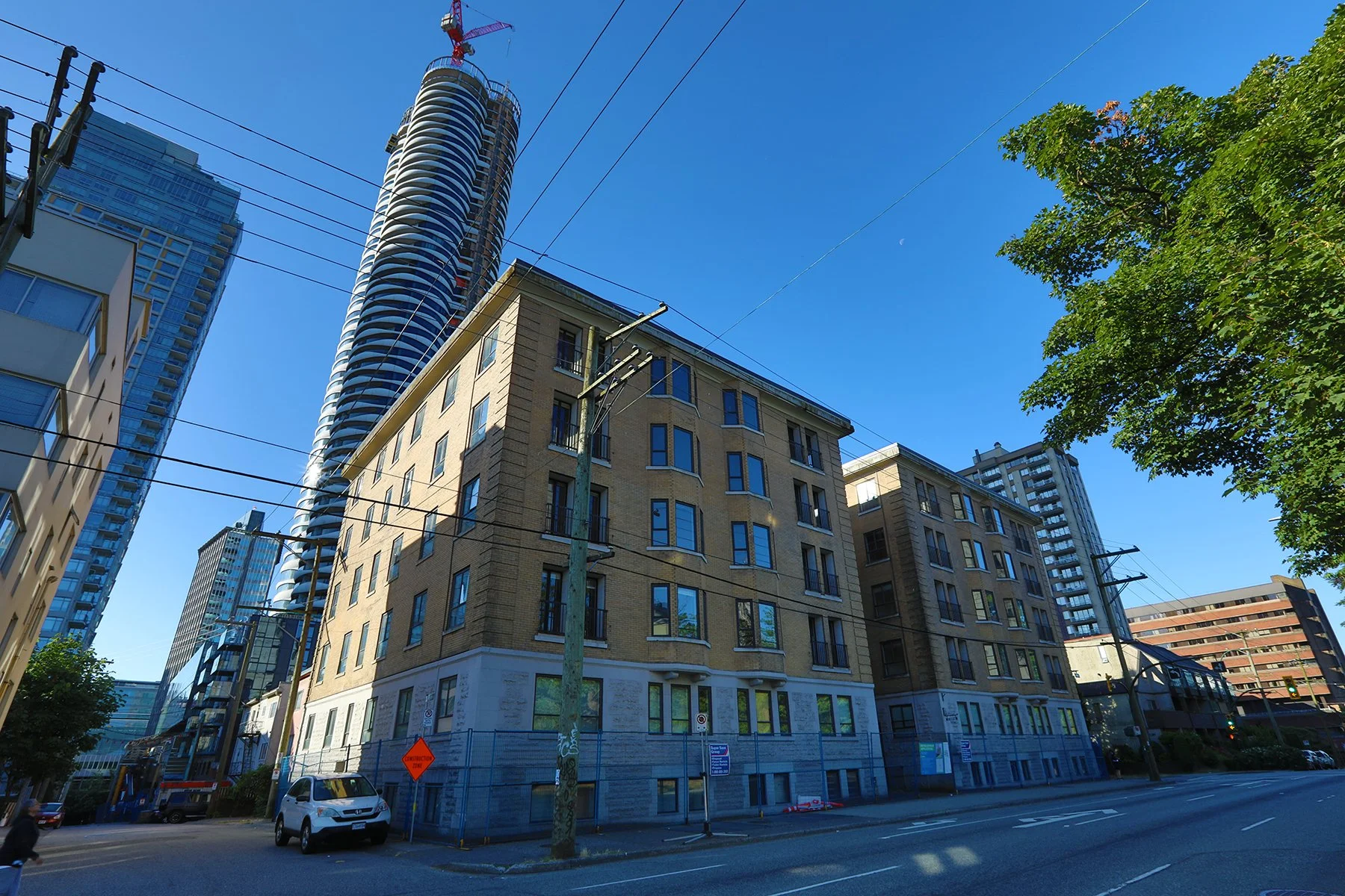 998 Thurlow St Const_Jul 9_2023_HDR_5C1963_4x6.jpg