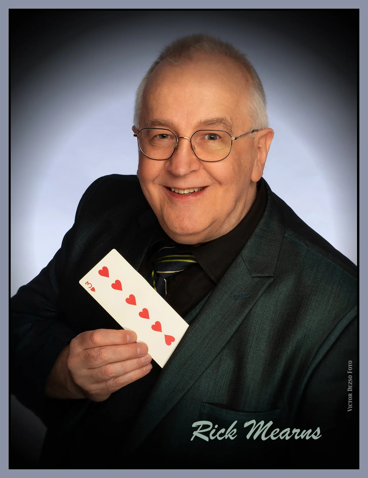 Rick Mearns 3 Hearts_Jan 12_2025_5E7802_pp_peStrongVign_Vibr_4x5sss.jpg