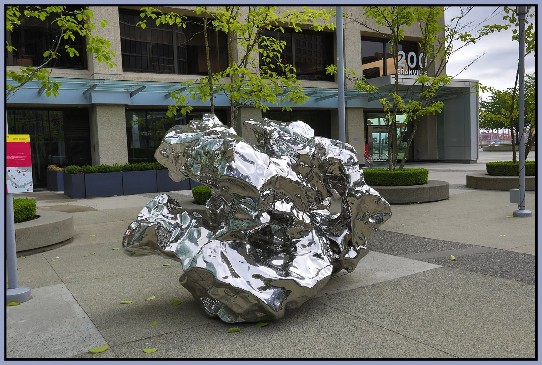 200 Granville Art_May 27_2023_HDR_5C0039_4x6s.jpg