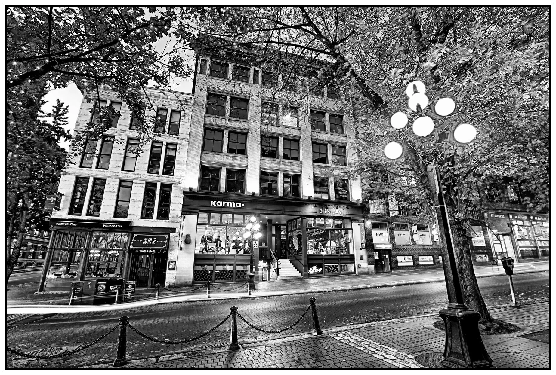 Gastown 300 Water St_Oct 13_2017_HDR_B0743_pePncleffct_4x6s.jpg