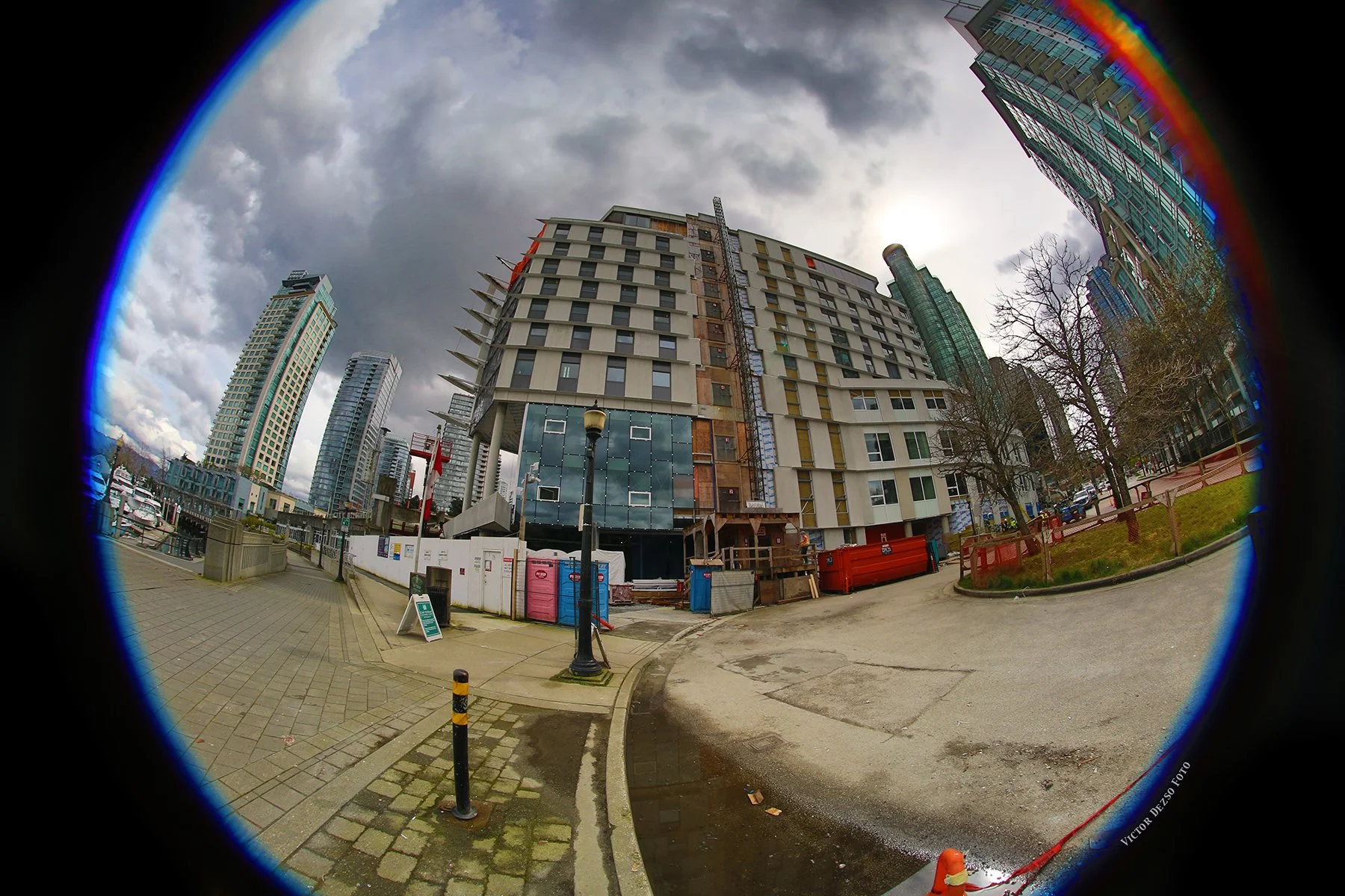 Coal Harbour Const_HDR_3B0086_4x6.jpg