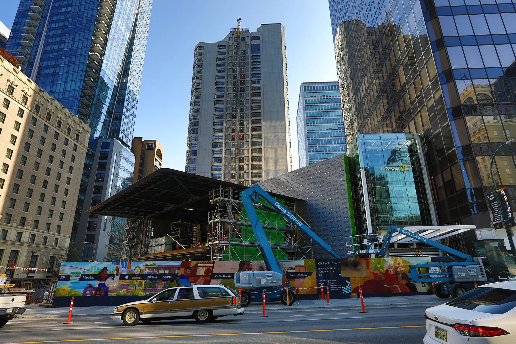 Pacific Centre Const_Jul 26_2021_HDR_5A5487_4x6.jpg