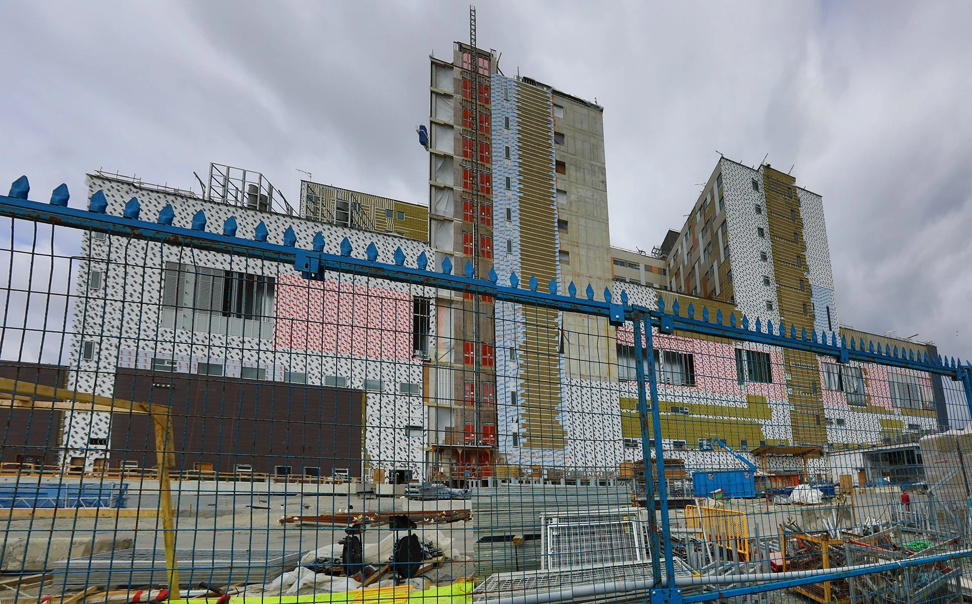 New St.Paul's Hospital Const_Apr 27_2025_HDR_Pan_5F2461-4x6.jpg