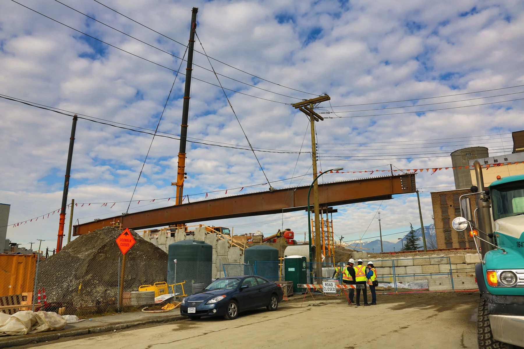 Powell Const_Feb 27_2014_HDR_E1828_4x6 3.jpg