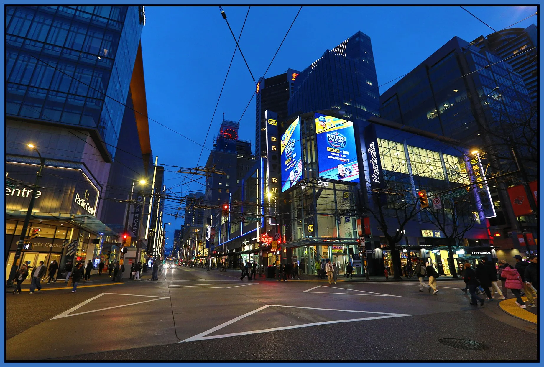 790 Granville Best Buy_Feb 16_2025_HDR_5E9568_4x6s.jpg