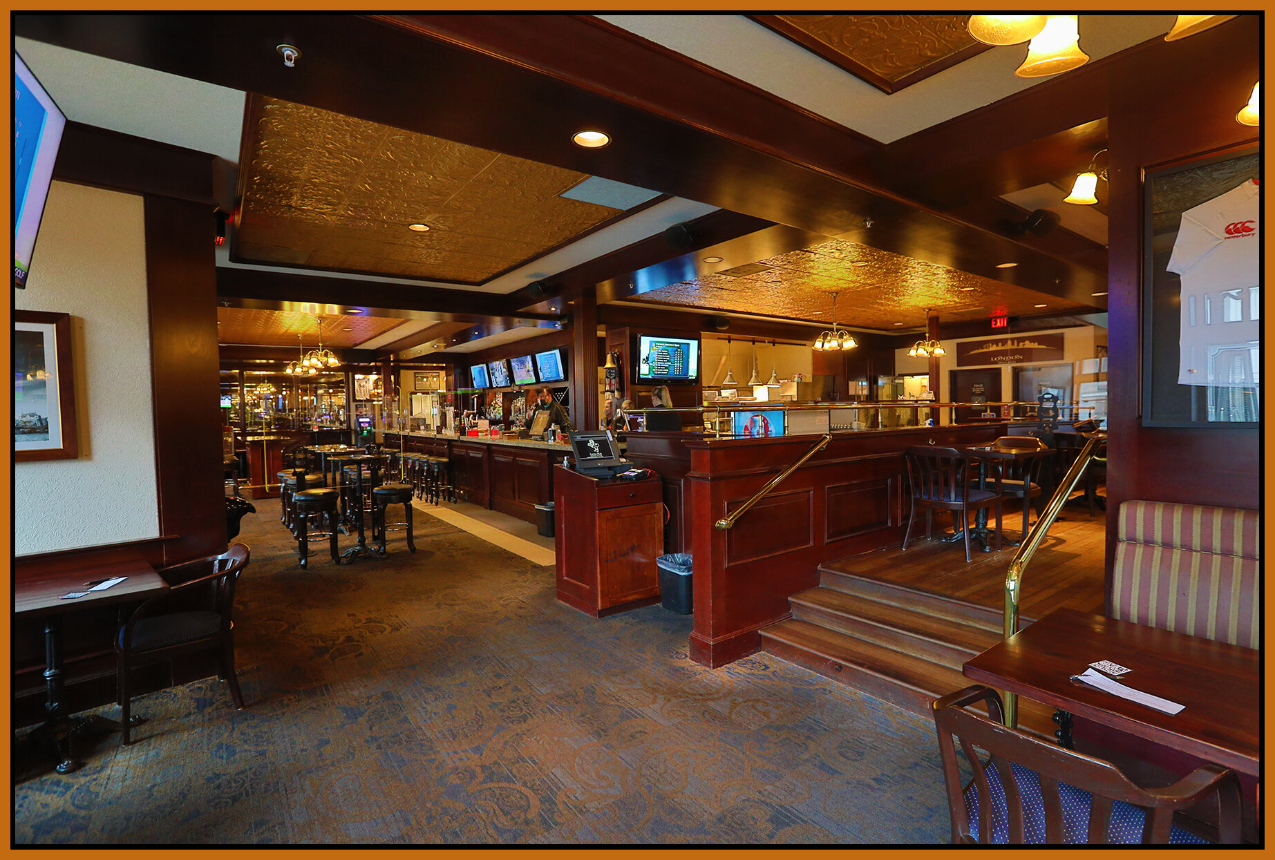 Lions Pub_Jan 28_2021_HDR_4G3068_4x6s.jpg
