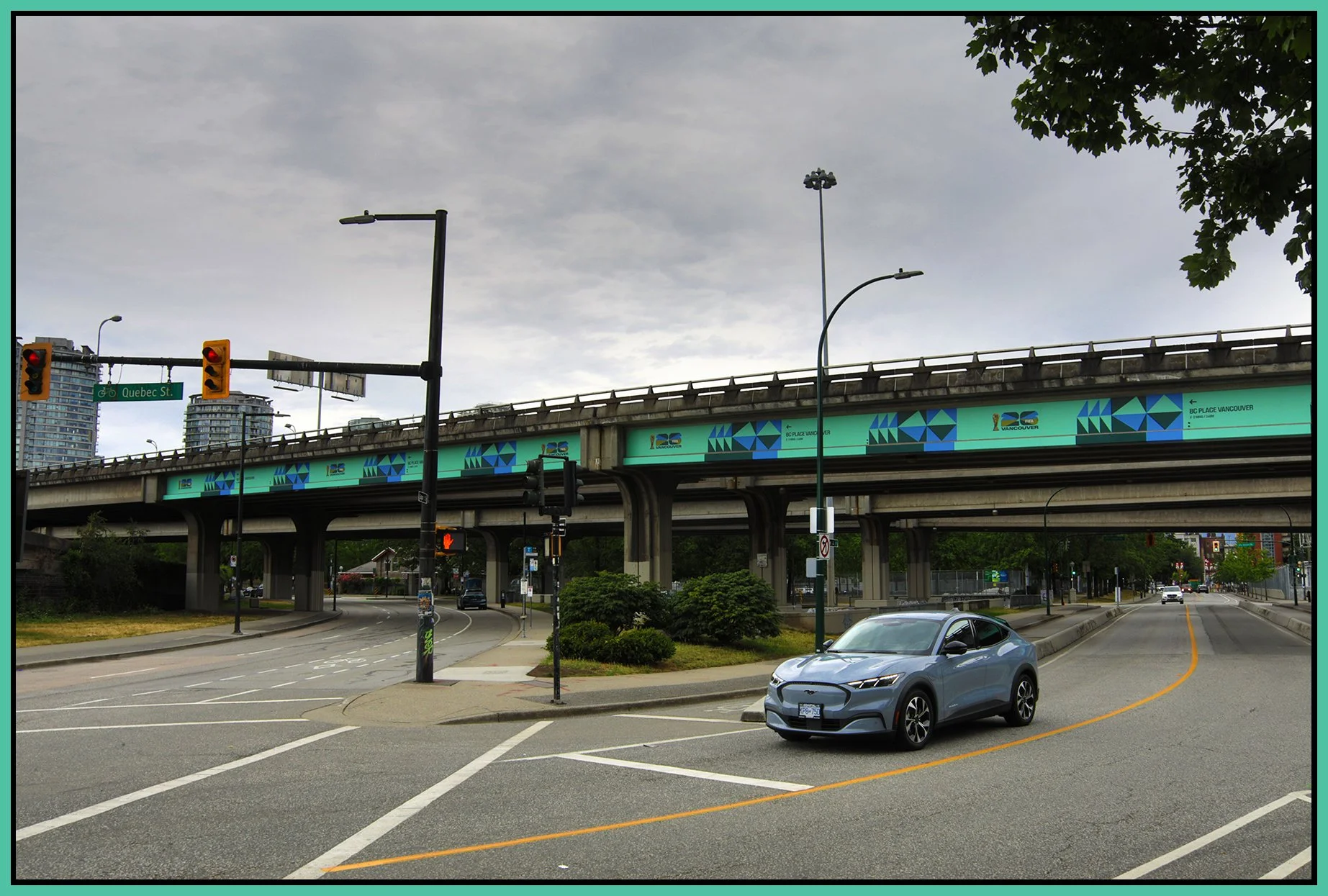 Viaduct FIFA Signs_Jun 3_2026_HDR_4L4527_4x6s.jpg