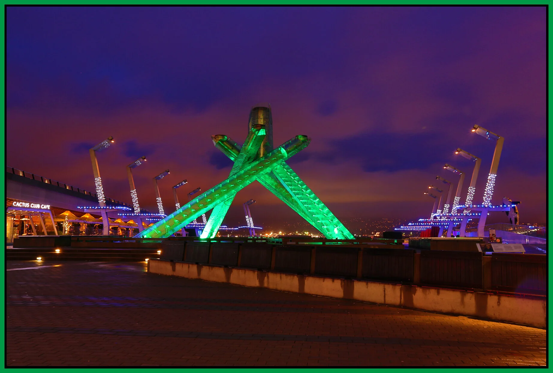 JackPoolePlaza_Dec 19_2014_HDR_F1640_4x6s.jpg