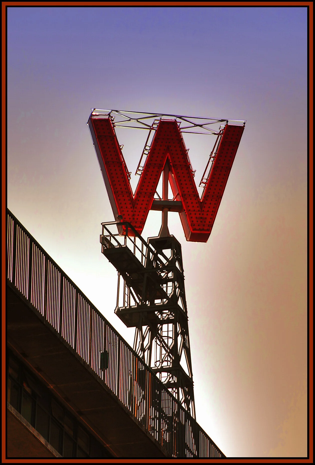 Woodwards W_May 8_2018_HDR_C7780_peW&C_4x6s.jpg