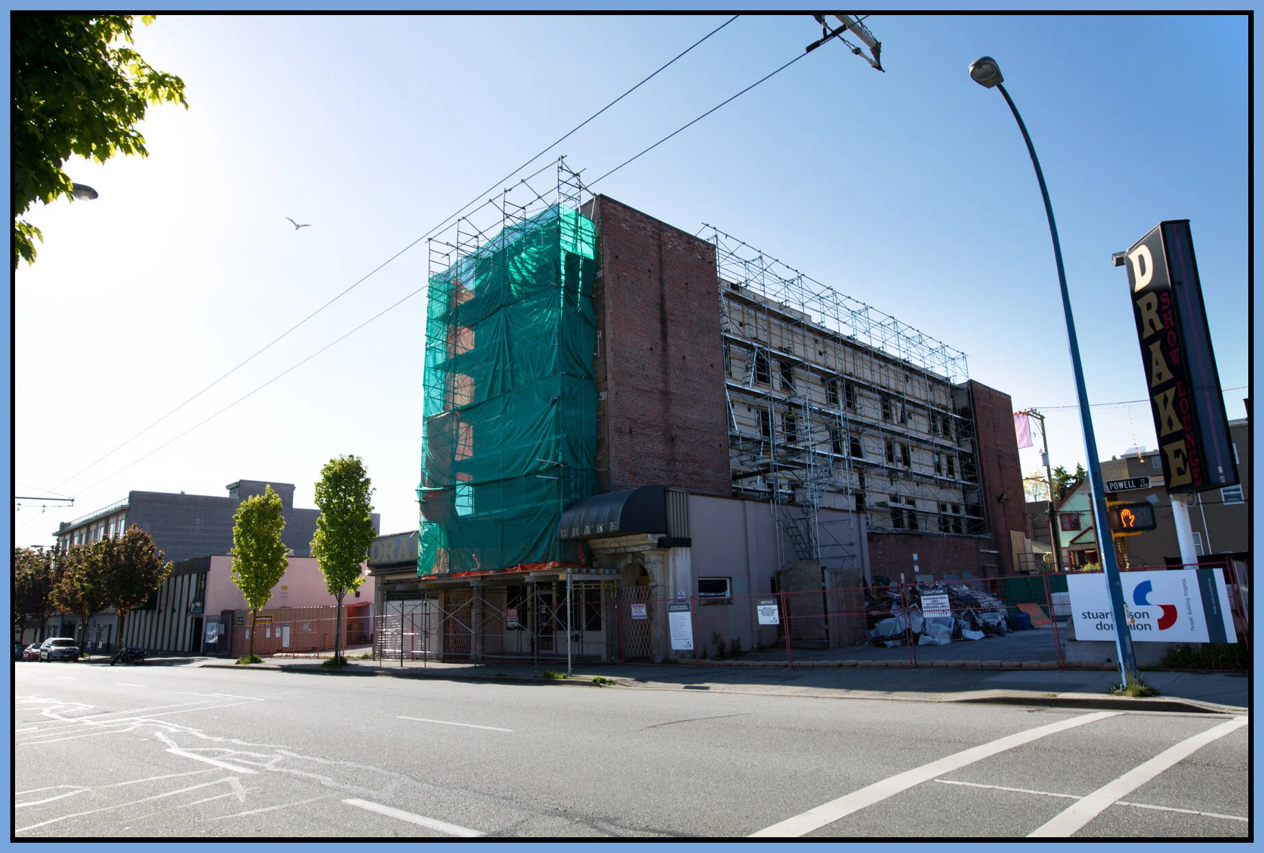 The Drake_May 12_2012_C4756_4x6s.jpg