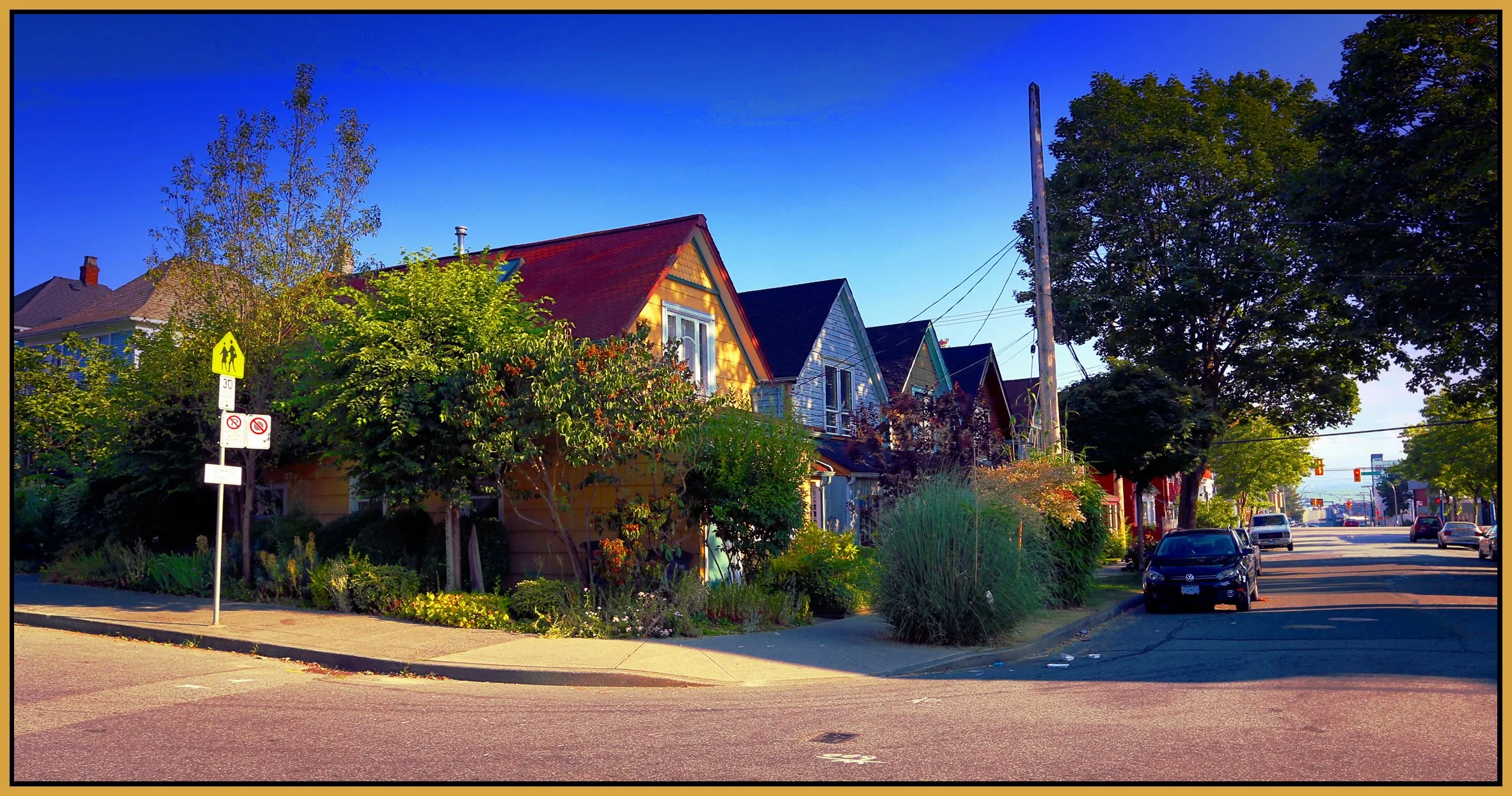 Strathcona_Jul 20_2013_HDR_B4769_1_pe_Sun_4x8s.jpg