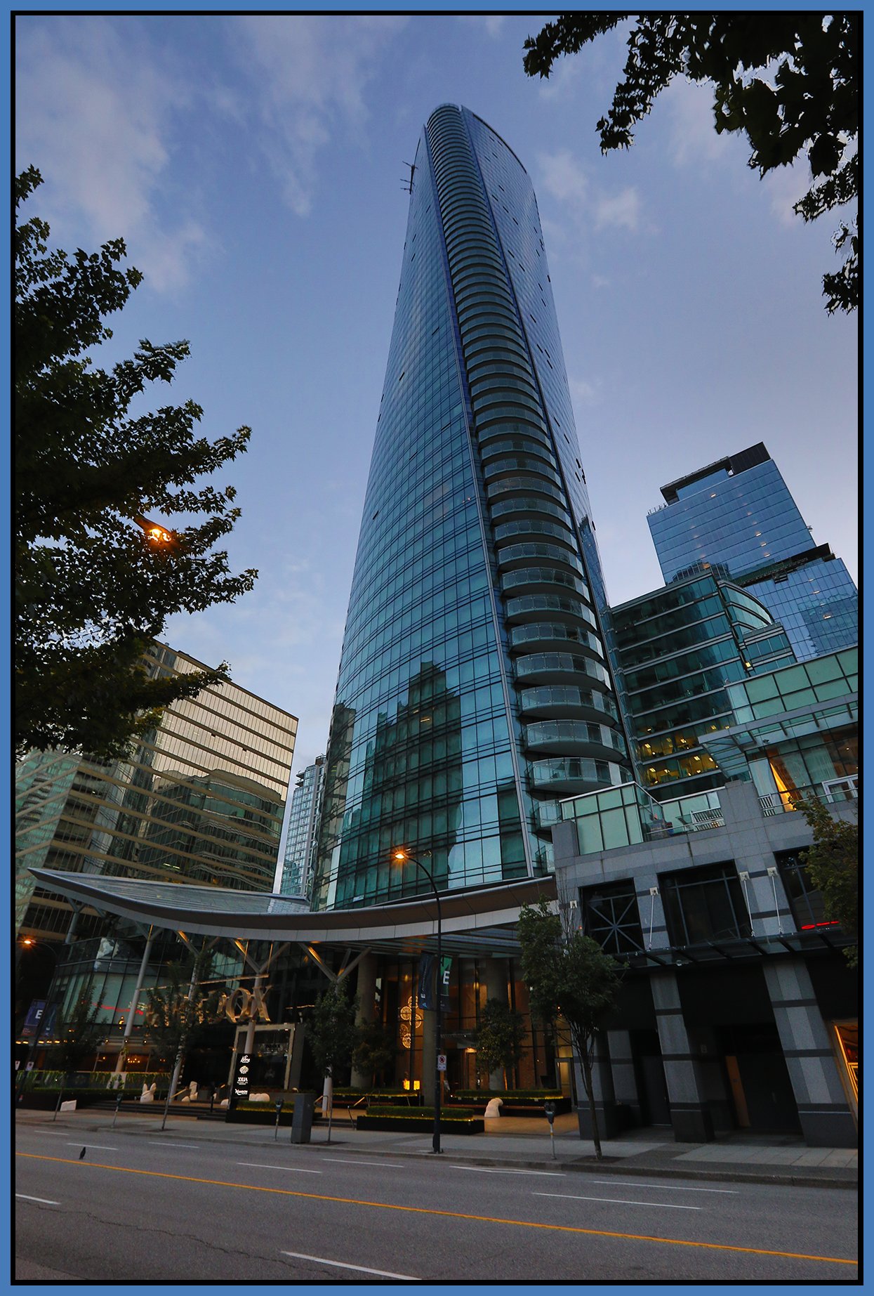 Paradox Hotel on Georgia St_Aug 11_2022_HDR_5B5639_4x6s.jpg
