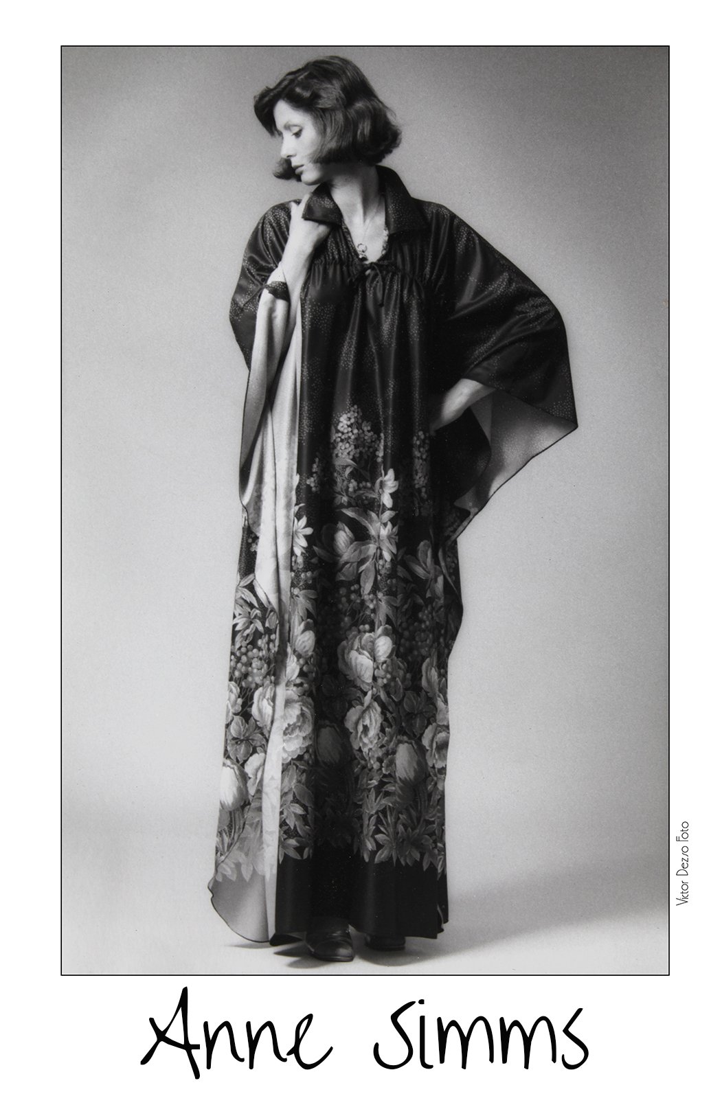 Anne Simms_1980's_8537_4x6s.jpg