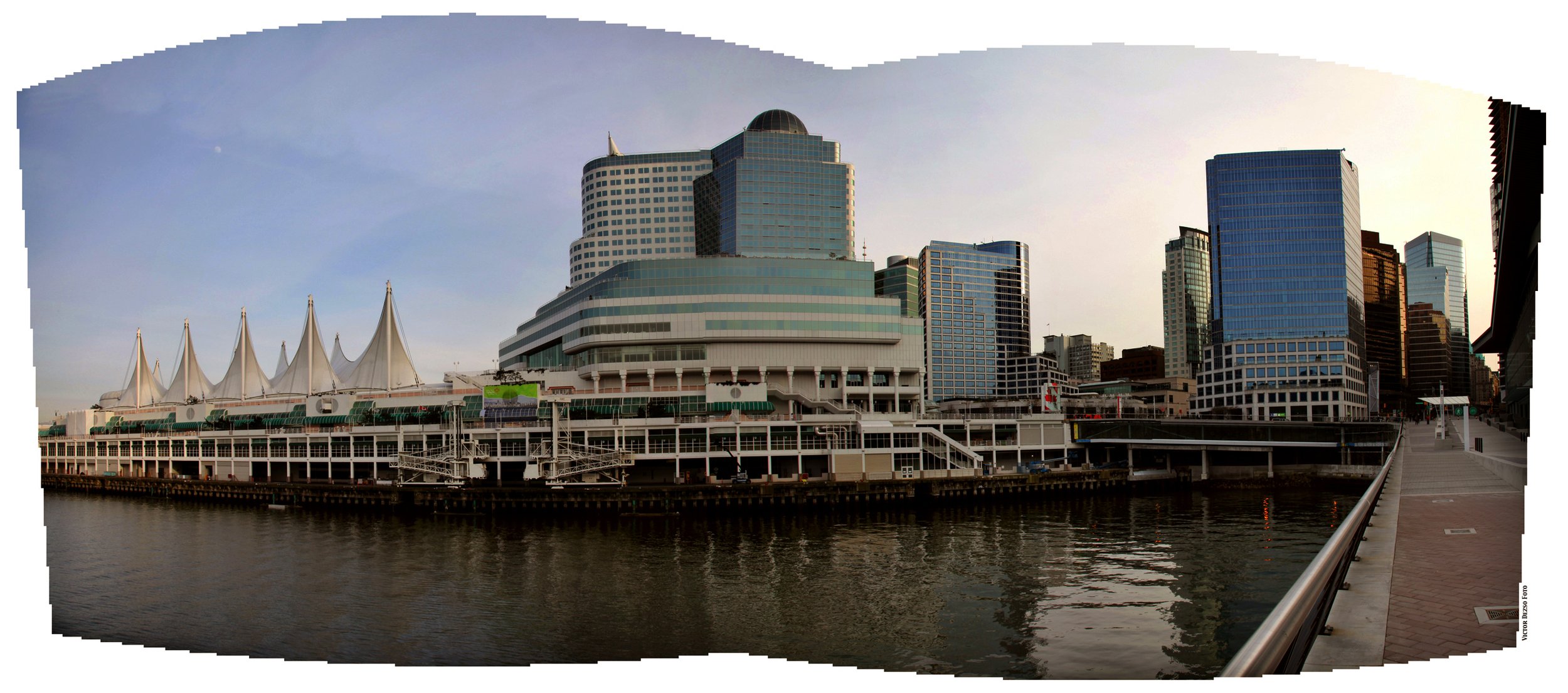 PanPac_Canada Place_Apr 5_2009_Pan_1937a_4x9s.jpg