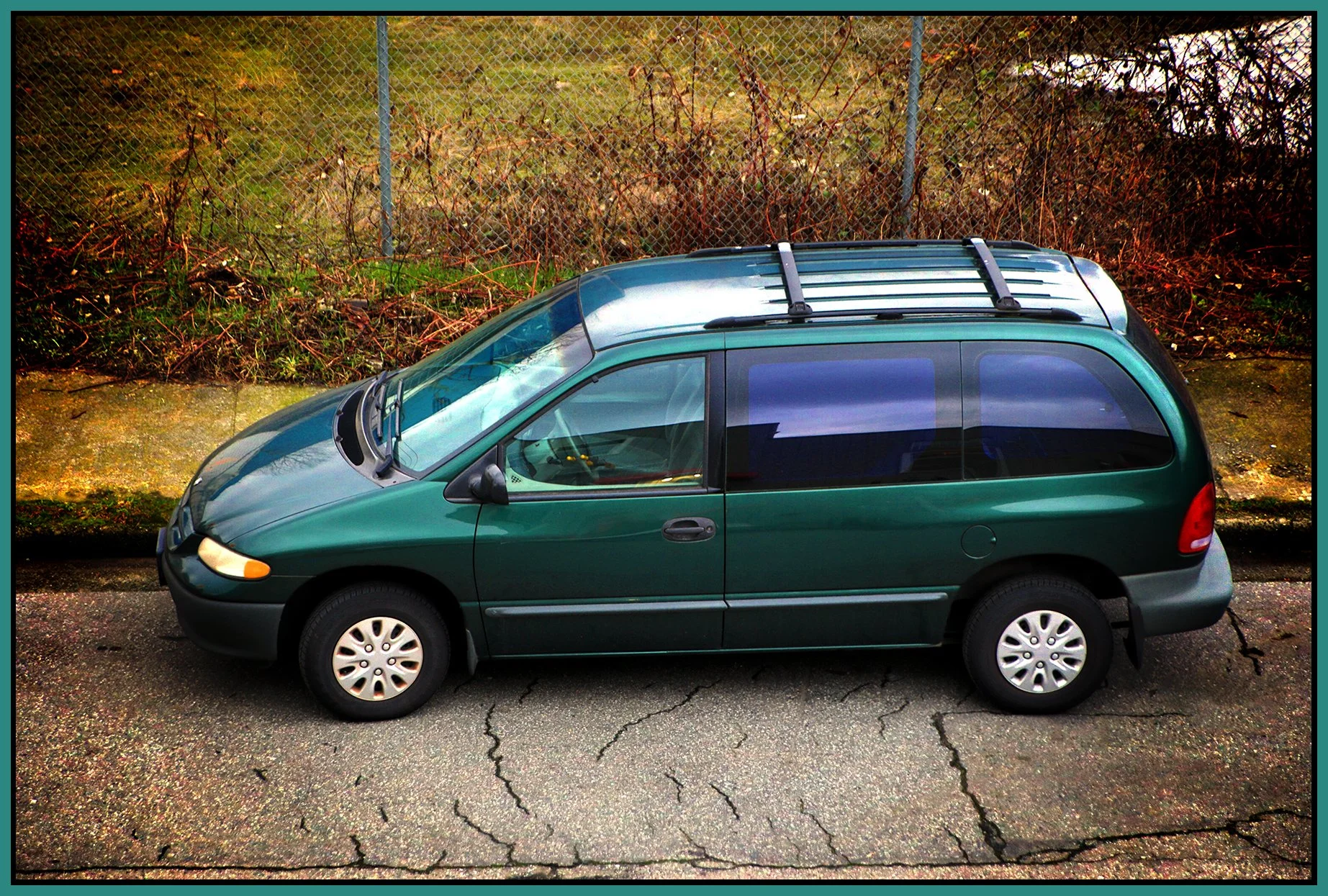 Dodge Caravan 1996_Jan 23_2023_HDR_4H5424_peLevelCrrct_Vdm_4x6s.jpg
