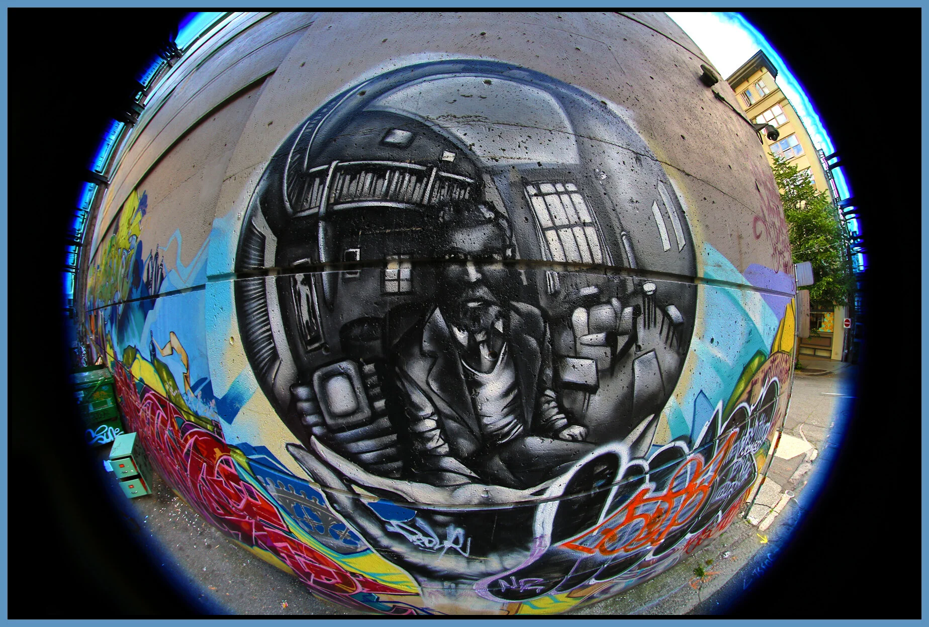 Gastown Alley Mural_May 21_2015_HDR_G3946_4x6s.jpg