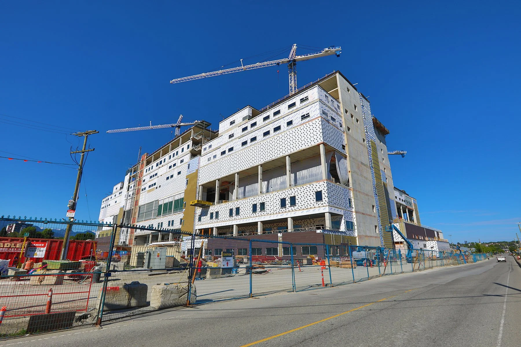 New St.Paul's Hospital Const_Jun 9_2024_HDR_4J0783_4x6.jpg
