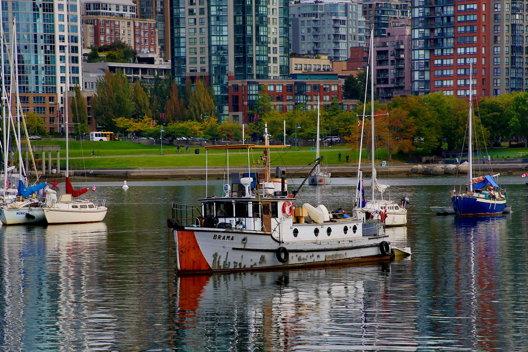Boats in False Ck_Sep 2_2020_HDR_3B0462_4x6.jpg