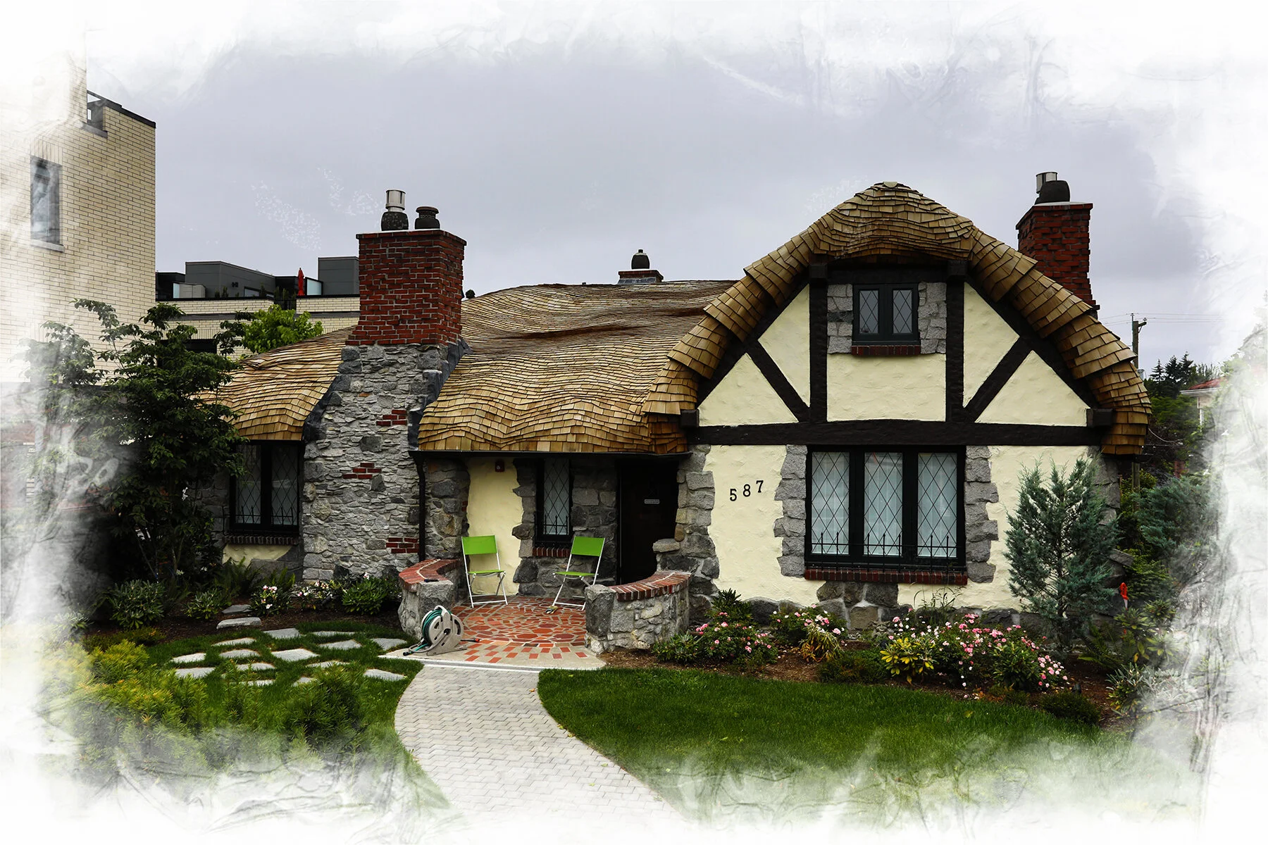 587 King Edward_Aug 1_2018_HDR_C7927_peGrabajava_4x6.jpg