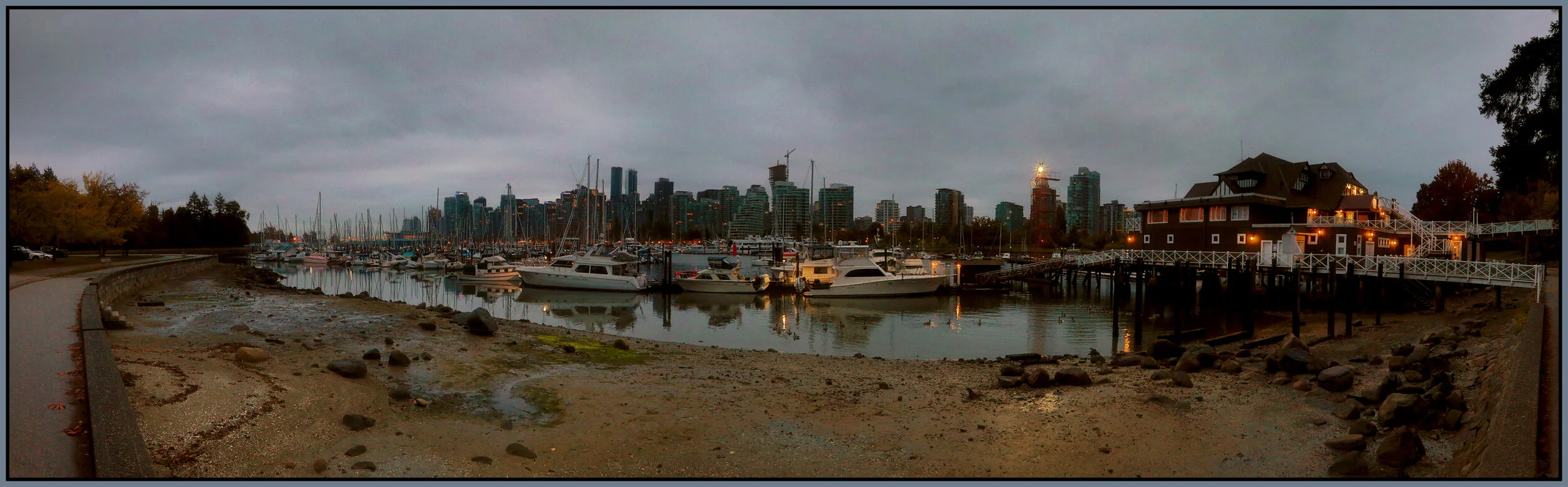 Vancouver from Stanley Pk_Oct 3_2021_HDR_Pan_5A4716_1_peB&wSftFeminin_4x13s.jpg