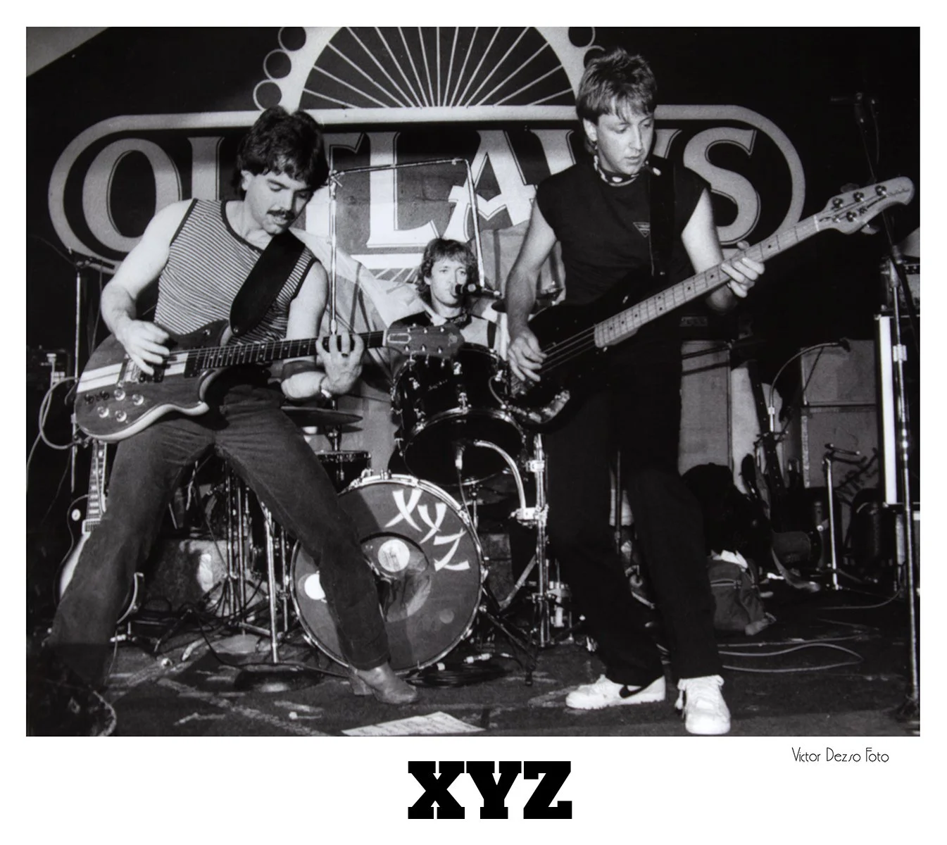 XYZ at Outlaws_4812_4x5.jpg