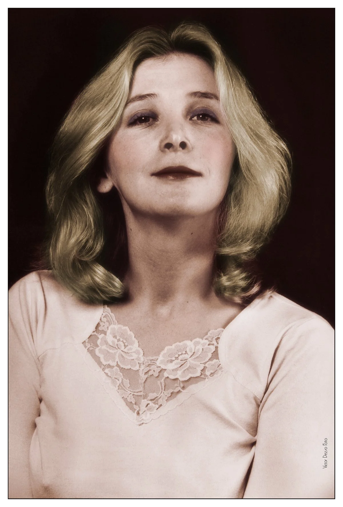 Elvyra Lavinskas-1970's_1782_peAutoBr_SoftGlow_Romney_VibrClrs_2_4x6.jpg