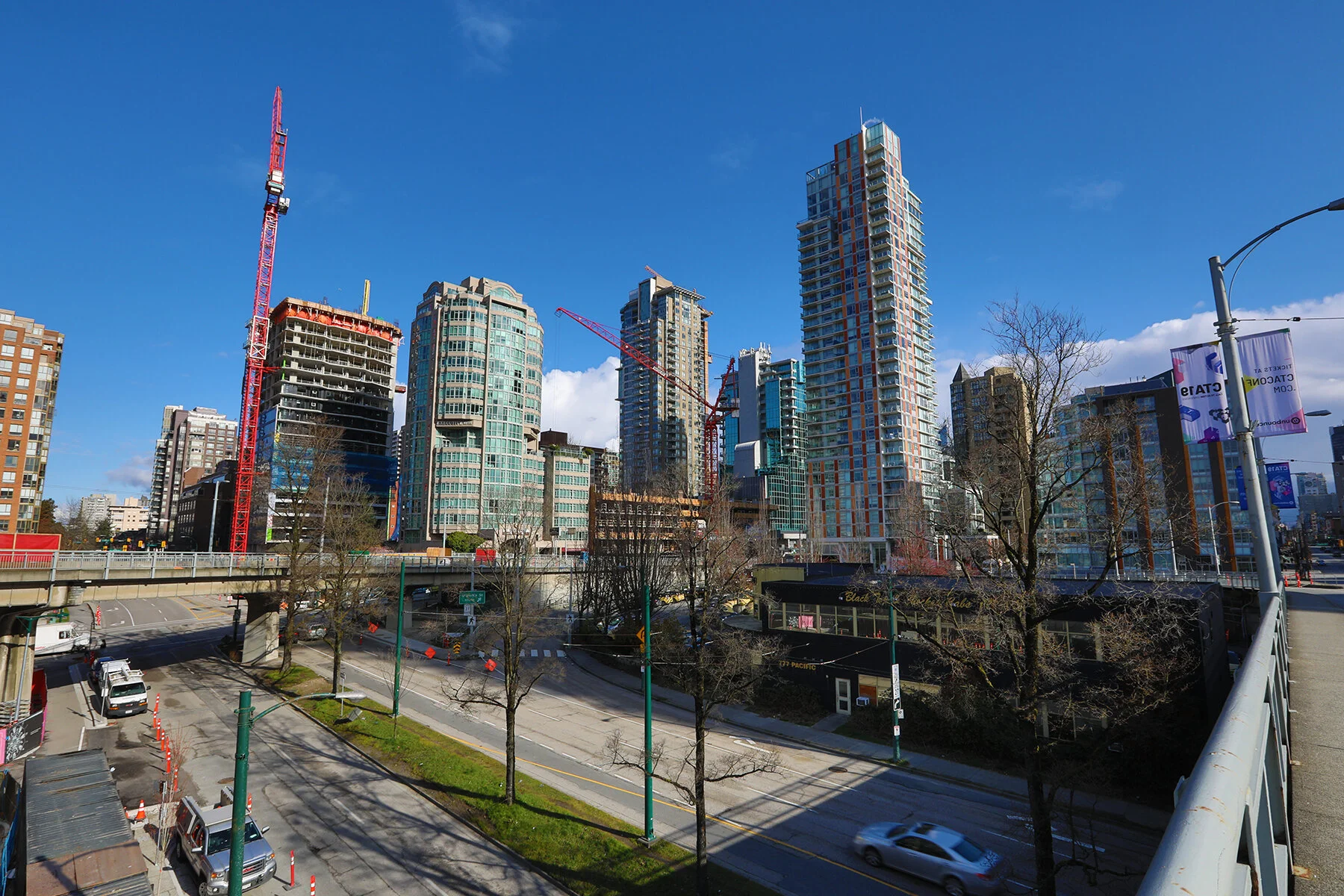 Granville Bg LkgNW Const_Mar 25_2020_HDR_F4044_4x6.jpg