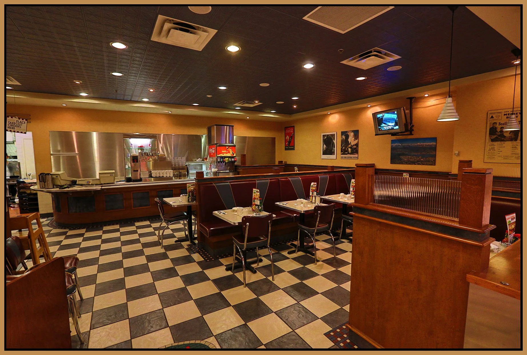 Waterfront Ricky's_Jan 19_2013_HDR_C3903_4x6s.jpg