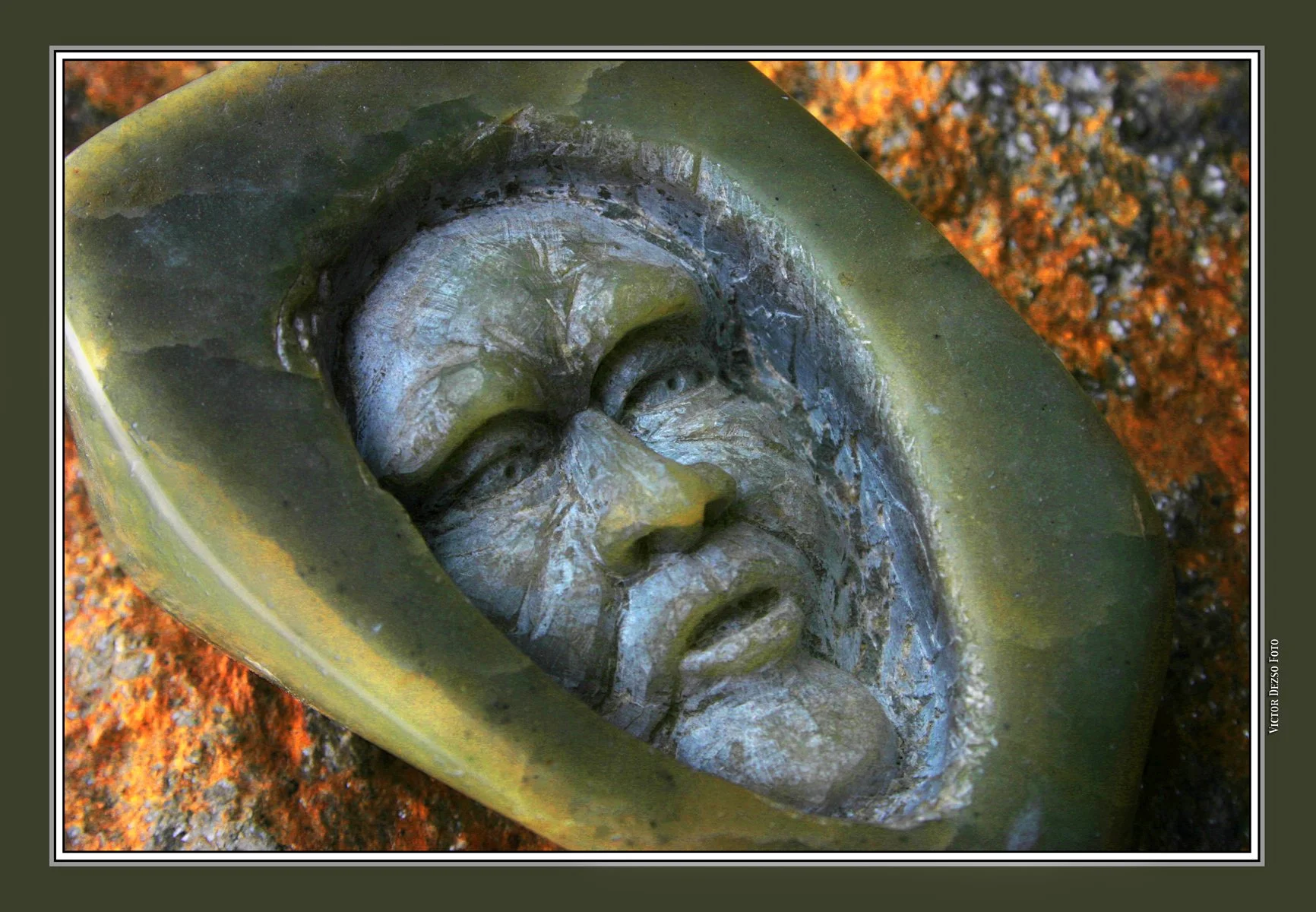 VDF Carving_7516_peVibr_4x6s.jpg