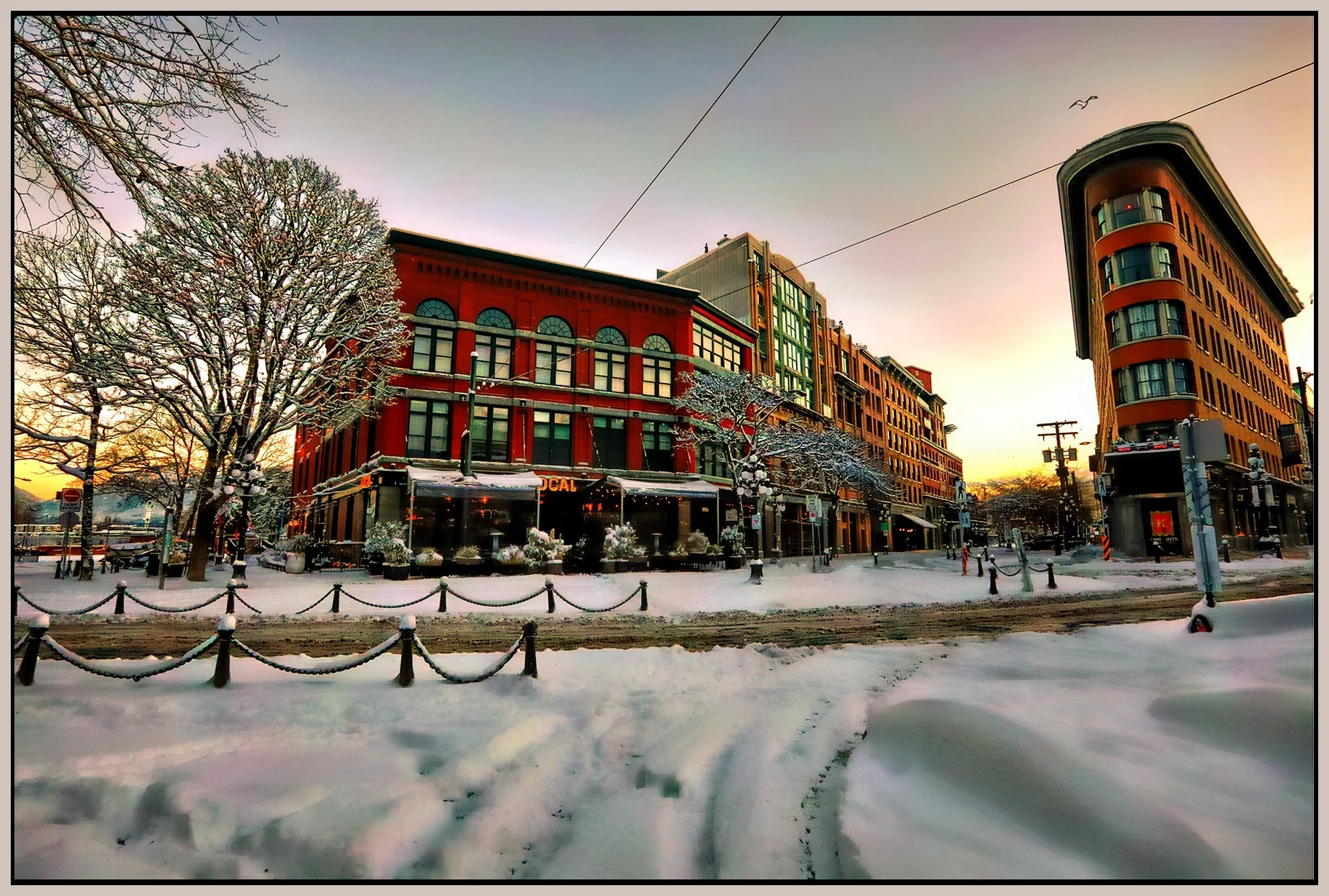 Gastown Maple Tree Sq in Snow_Dec 30_2021_HDR_5A5590_peHyprstrip_Hdr2013_1_4x6s.jpg