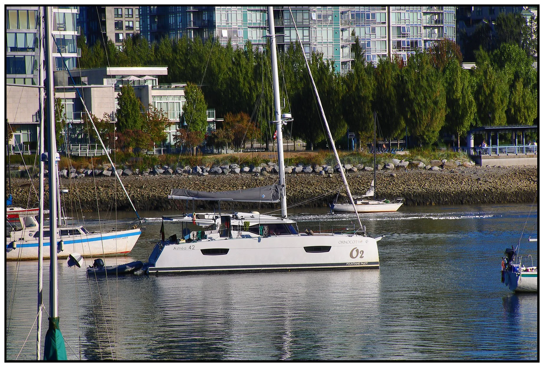 Boat_O2_Sep 7_2022_HDR_4H2011_4x6s.jpg