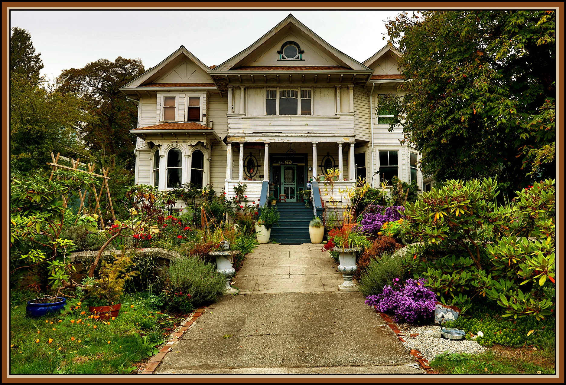 725 Queens Ave New West_Oct 8_2020_HDR_4G7323_peNatB II_4x6s.jpg
